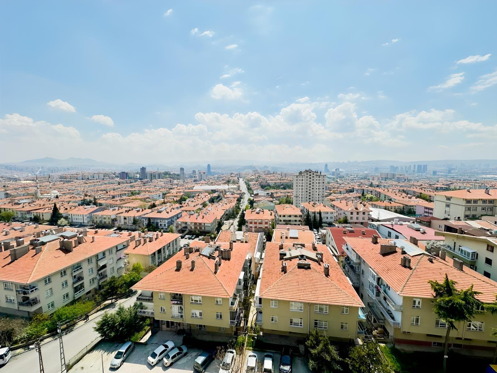 Uzman'dan Panoramik Ankara Manzaralı Site İçerisinde Katta 3+1 — fotoğraf 25