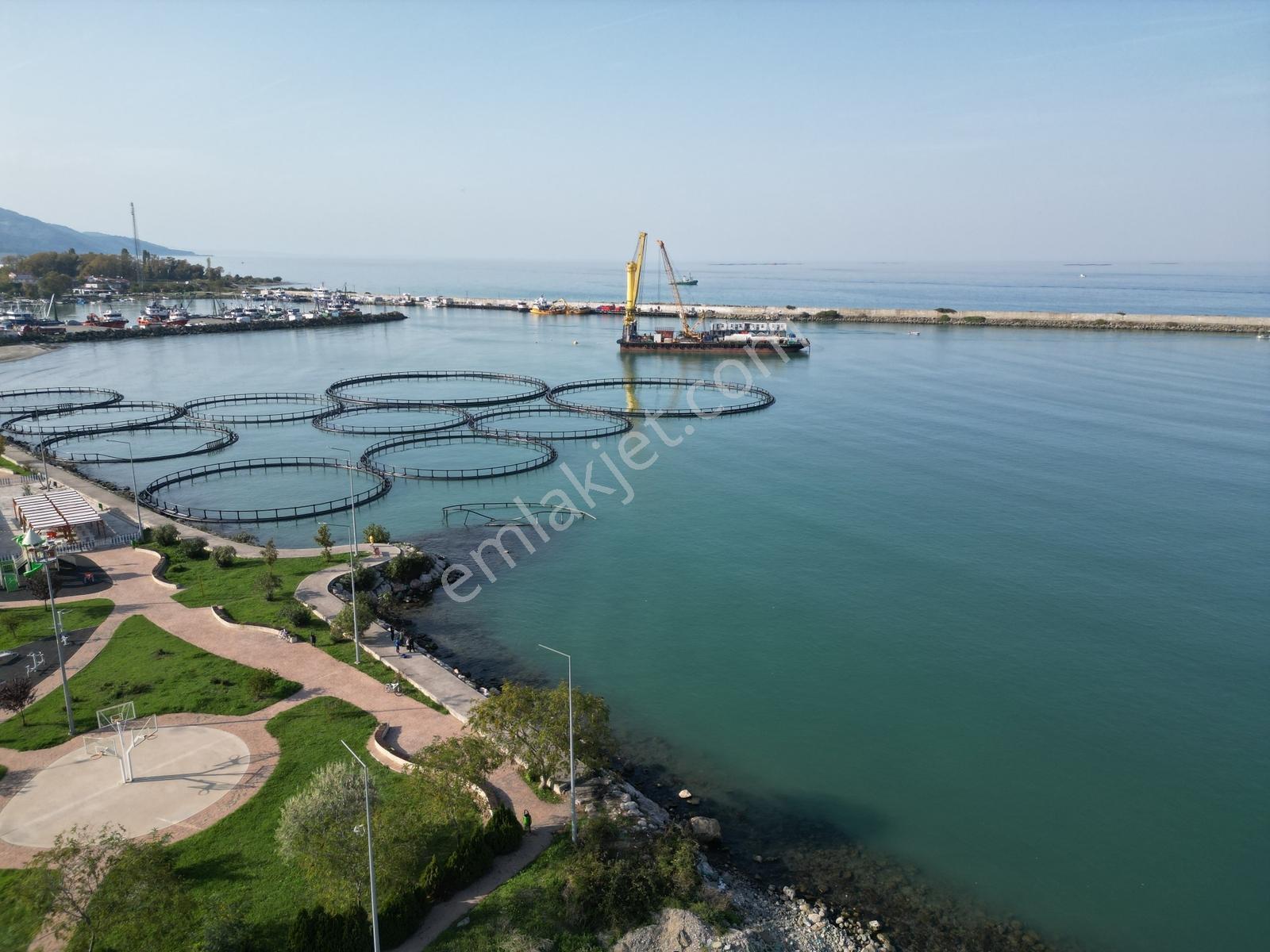 Hisar' Dan Denize Sıfır Plaja 2 Adım Mesafede 2+1 Ultralüksdaire — fotoğraf 35