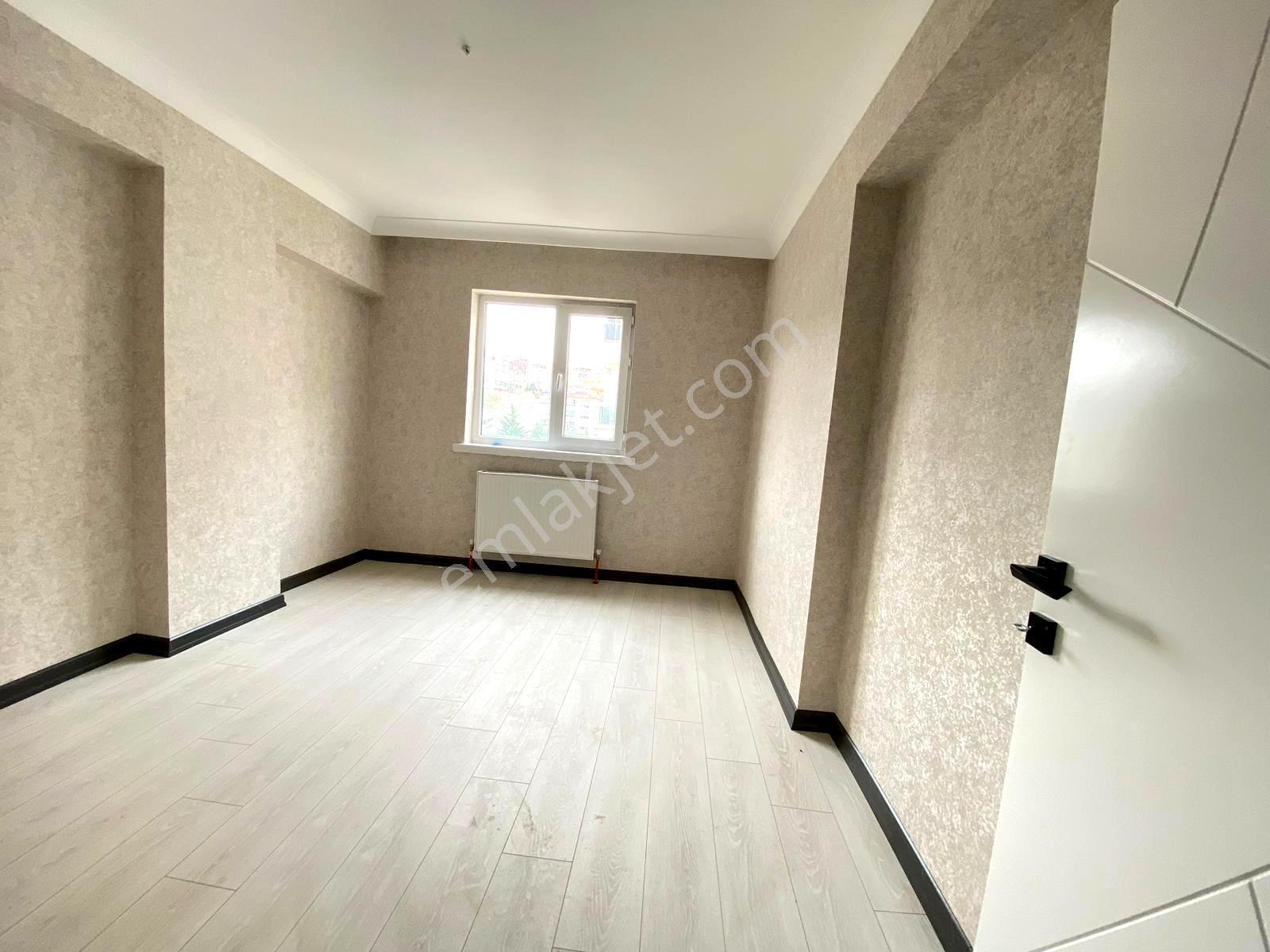 Uzman Emlak'tan 19 Mayıs Mh Özgürlük Cad.üzeri Bağımsız 3+1daire — fotoğraf 6