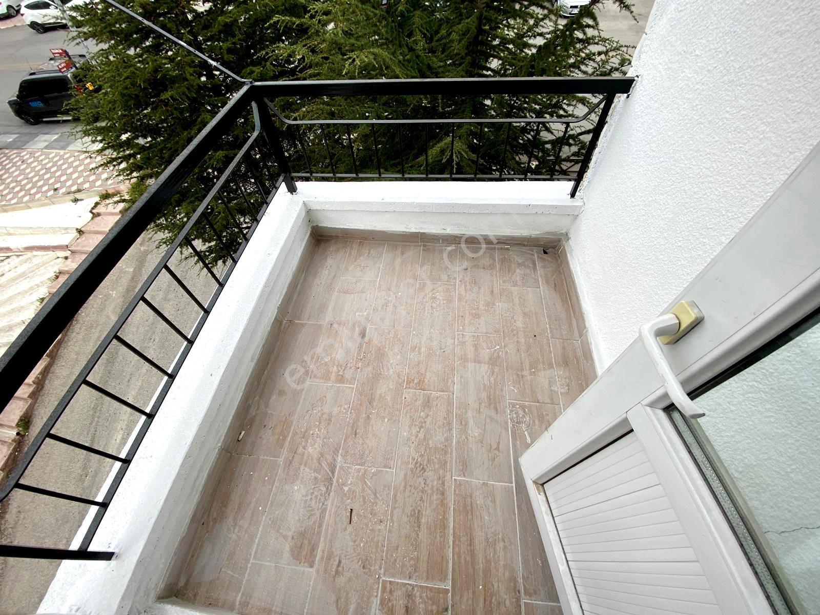 Uzman Emlak'tan 19 Mayıs Mh Özgürlük Cad.üzeri Bağımsız 3+1daire — fotoğraf 22