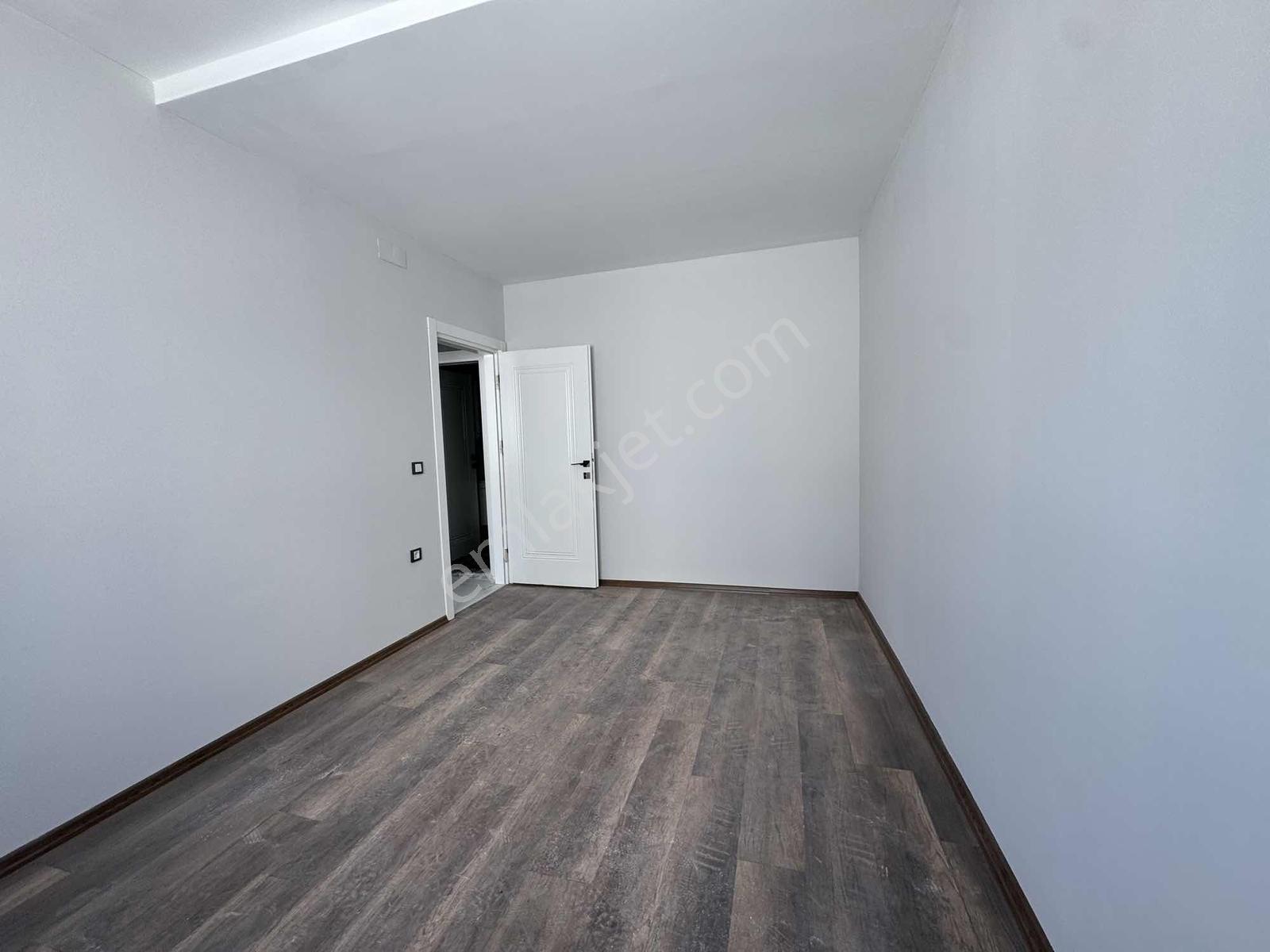 Öznur Öztürk'ten İlkadım Kalkancı'da 2+0 Sıfır Lüks Daire — fotoğraf 22