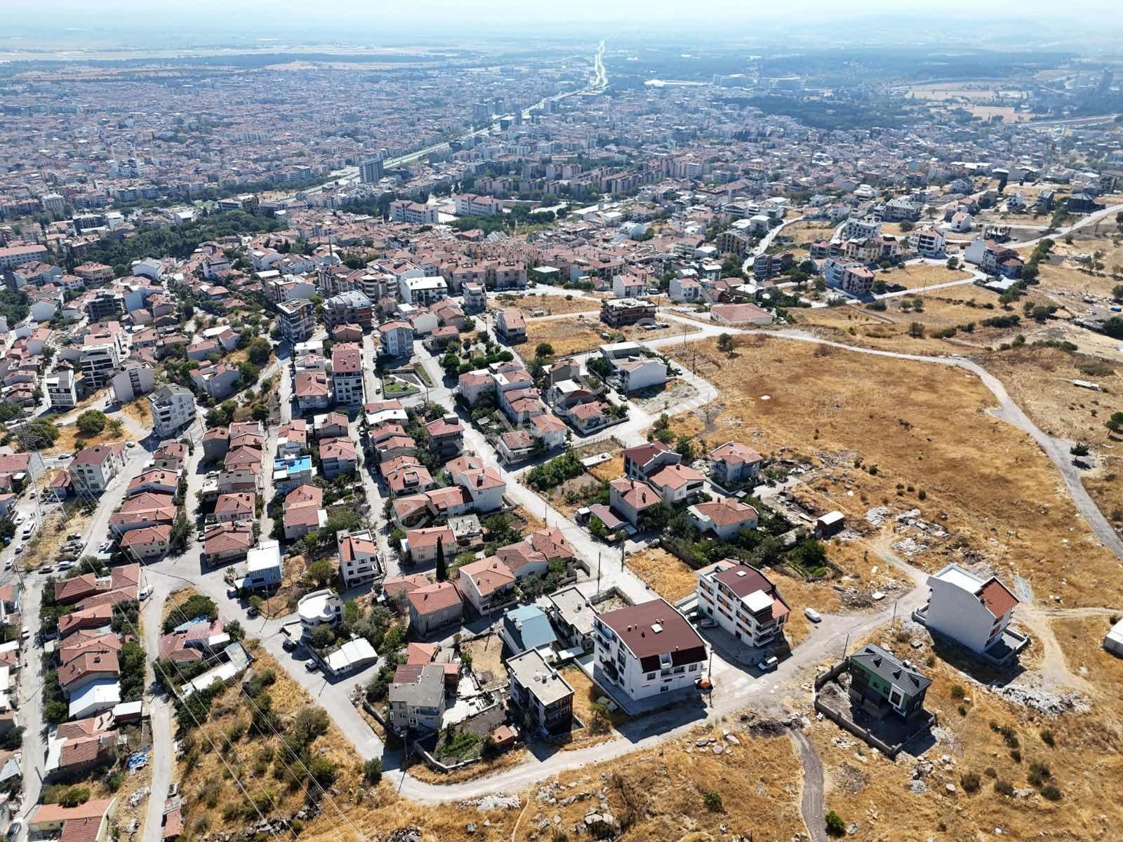 Nova Grup'tan Sütlüce Mh De Satılık 198 Metre Köşe Parsel Arsa — fotoğraf 4
