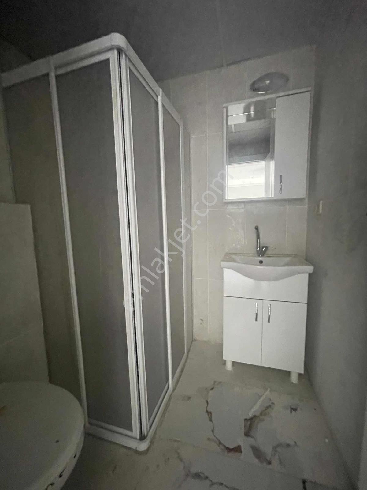 Üniversite~yanı~1+1~sıfır~caddeye~1~parsel~yatırımlık~cazip~ — fotoğraf 12