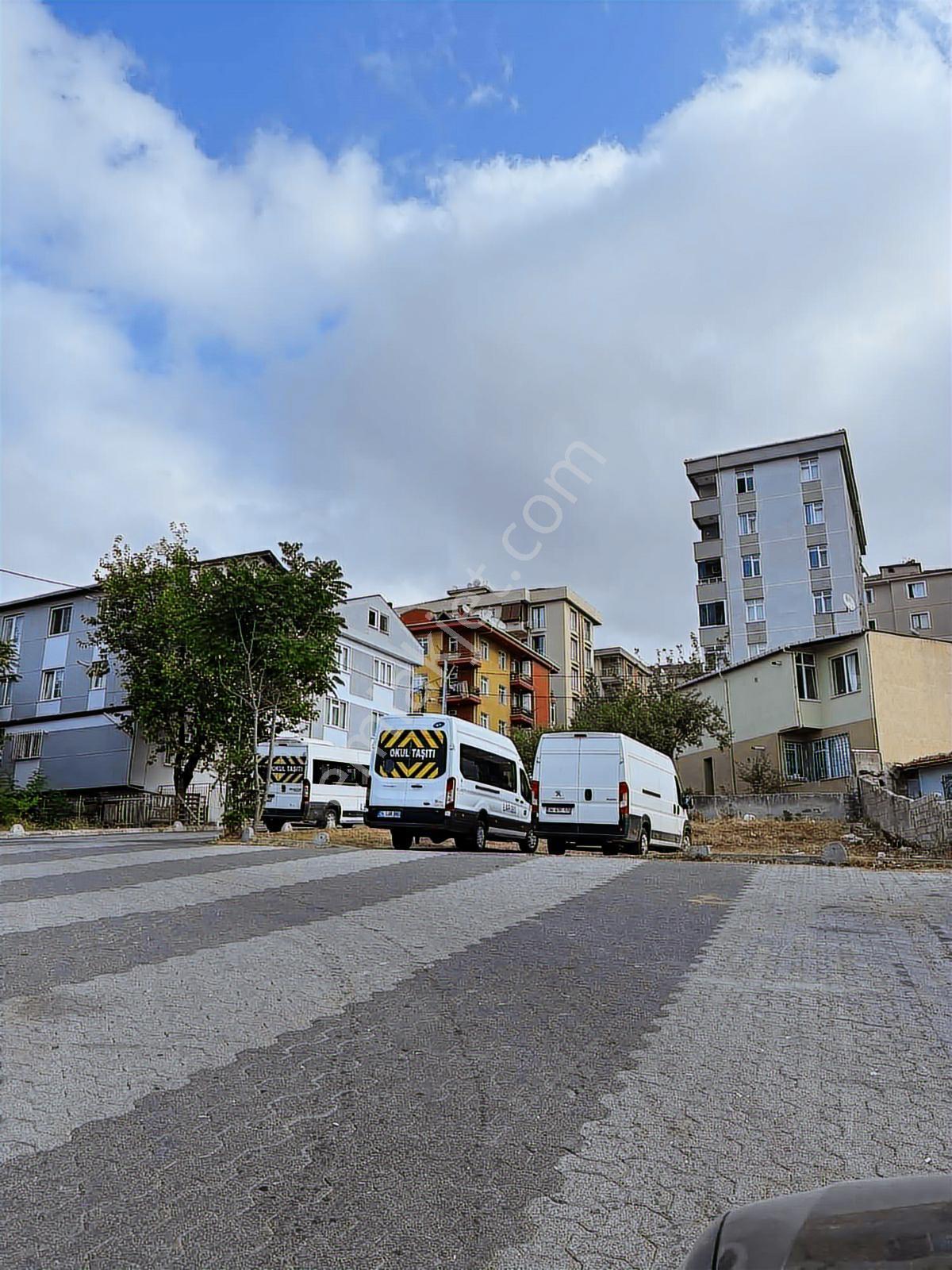 Menderes Yavuz'dan Fırsat İçerenköyde 234 M2 Kaks 2,10 İmarlı — fotoğraf 3