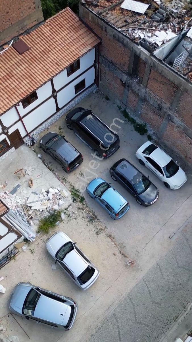 Marka Emlak'tan Şehrin Merkezinde Tarihi Arsa — fotoğraf 3
