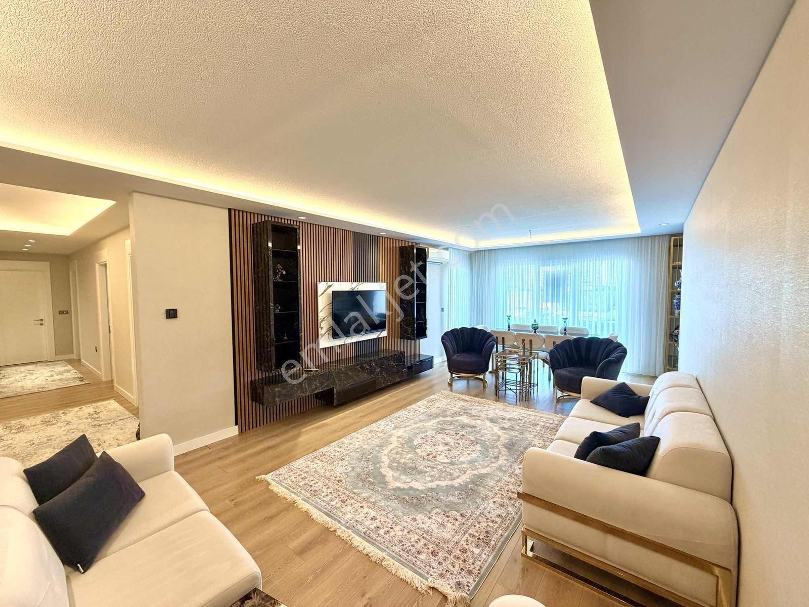 Altınşehir Shu03 Havuz Cephe Satılık 2+1 Full Donatılı Daire — fotoğraf 2