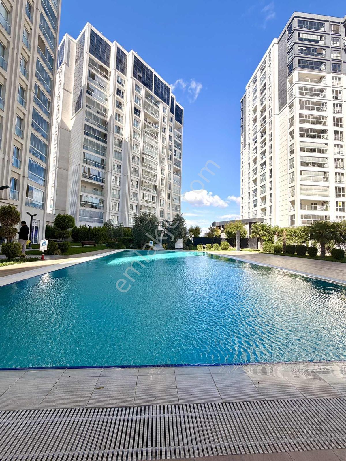 Altınşehir Shu03 Havuz Cephe Satılık 2+1 Full Donatılı Daire — fotoğraf 13