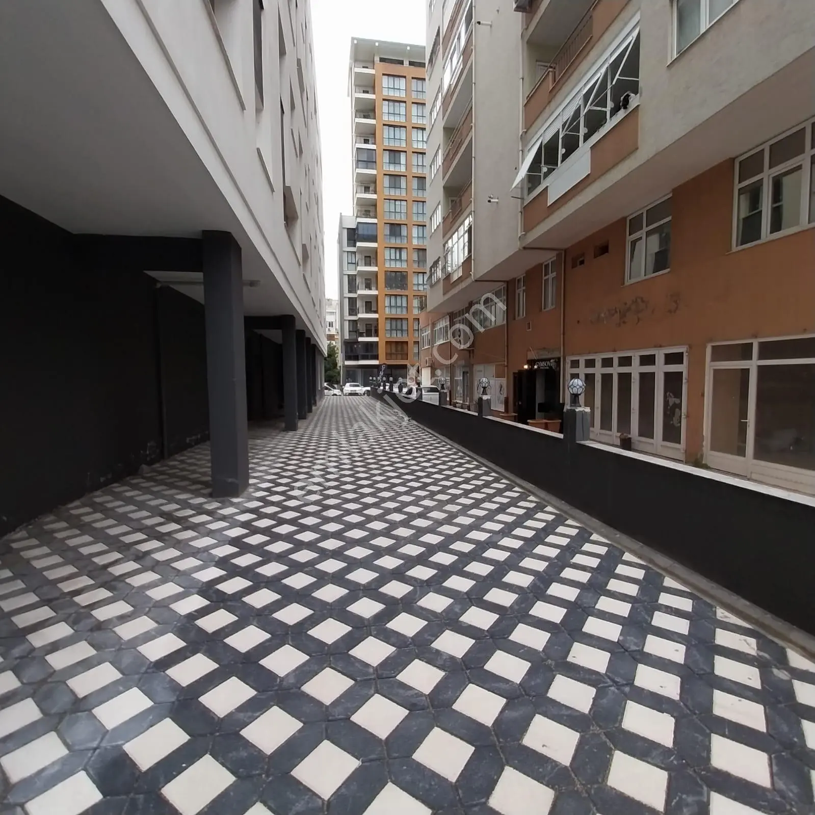 Cemalpaşada Sıfır Masrafsız Kapalı Mutfak 3+1 Satılık Daire