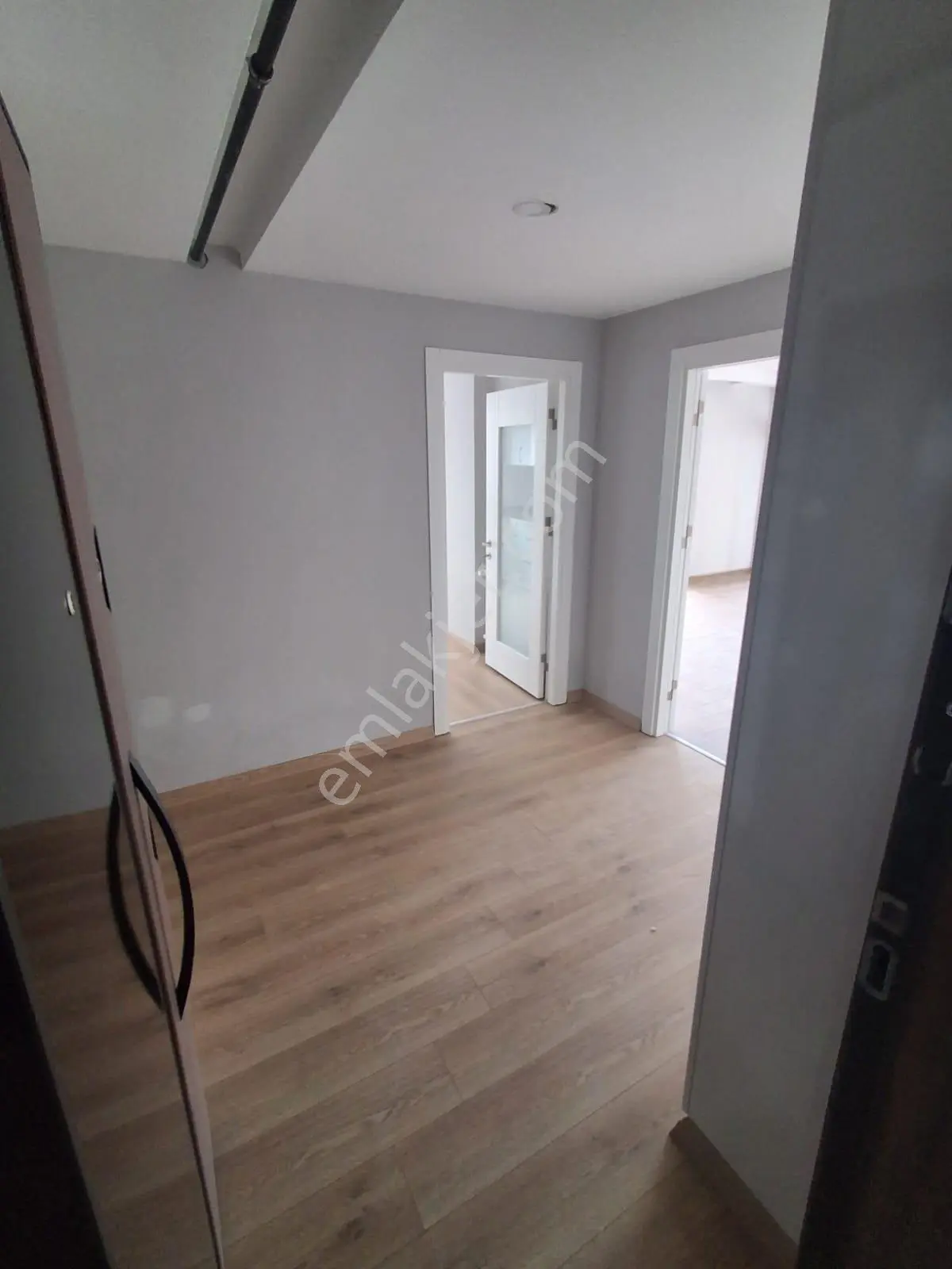 Cemalpaşada Sıfır Masrafsız Kapalı Mutfak 3+1 Satılık Daire — fotoğraf 6