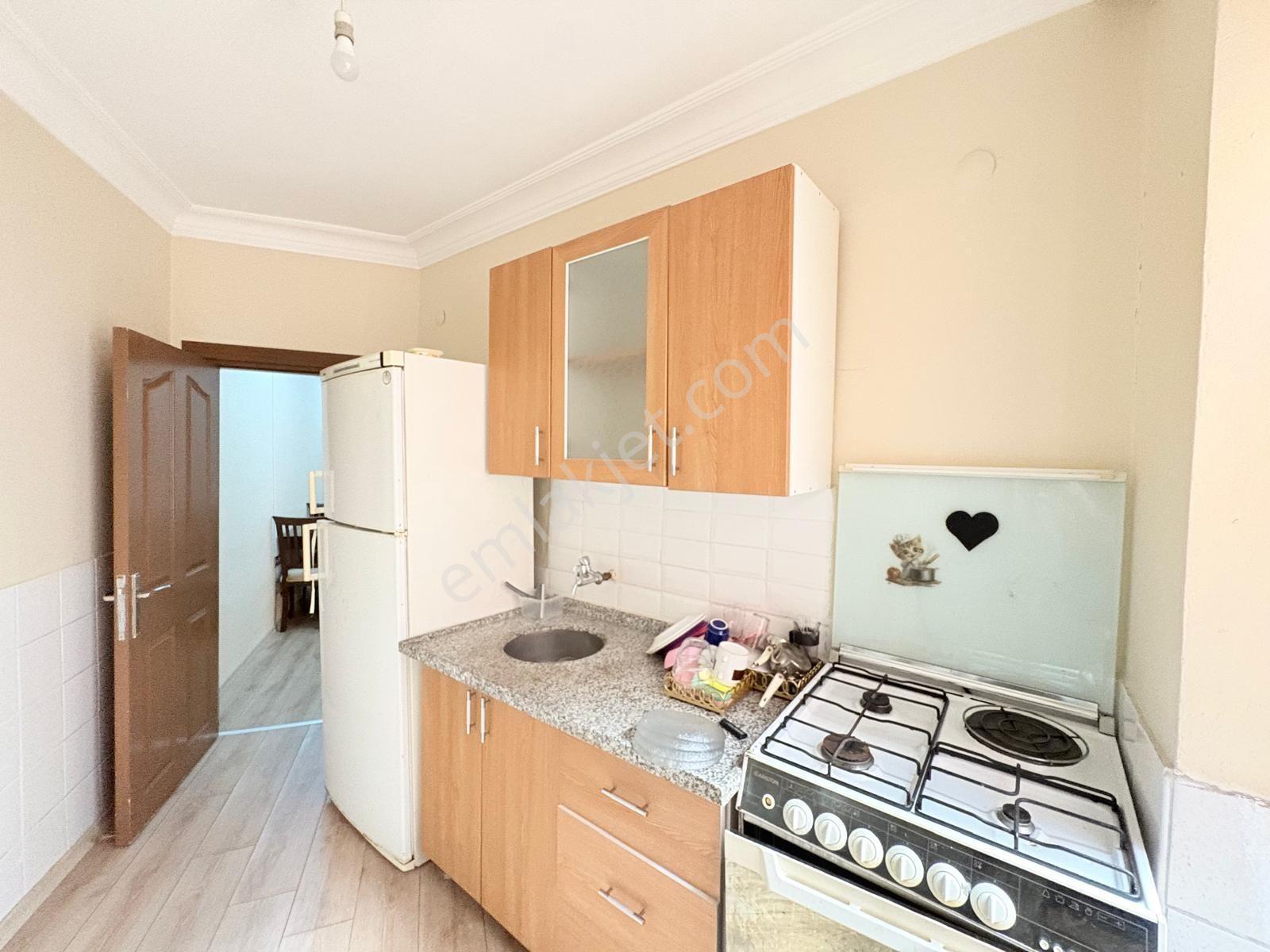 Prestij'den Bahçe Mah'de Asansörlü Geniş 1+1 Daire — fotoğraf 2