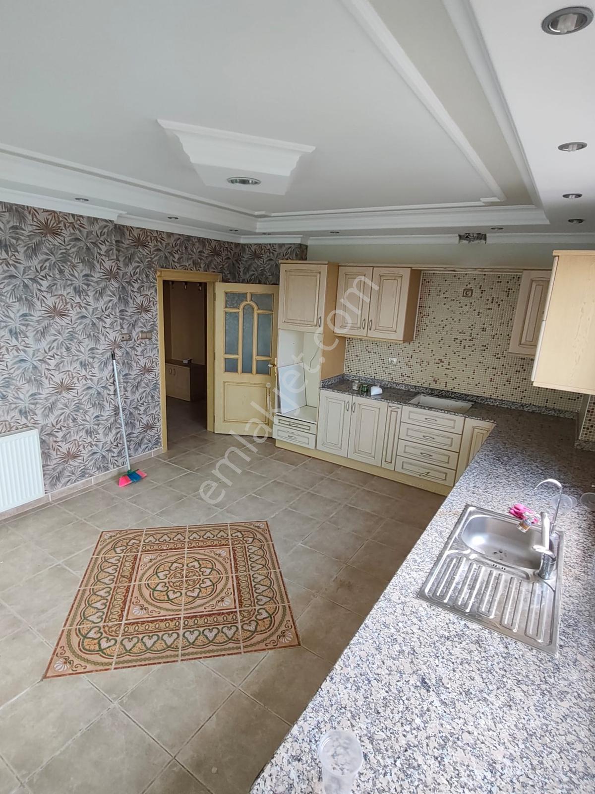 Süleyman Demirel Bulvarı Göl Manzaralı K.mutfak 4+1 Satılık — fotoğraf 6