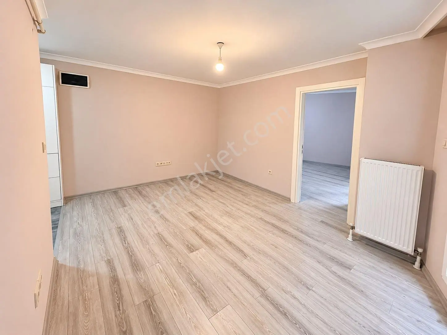 Kaçmaz'dan İdealtepe Sahil'de Eşşiz Konumlu Ara Kat Balkonlu 2+1 — fotoğraf 6