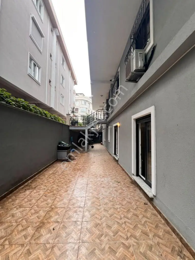 Kaçmaz'dan İdealtepe Sahil'de Eşşiz Konumlu Ara Kat Balkonlu 2+1 — fotoğraf 17