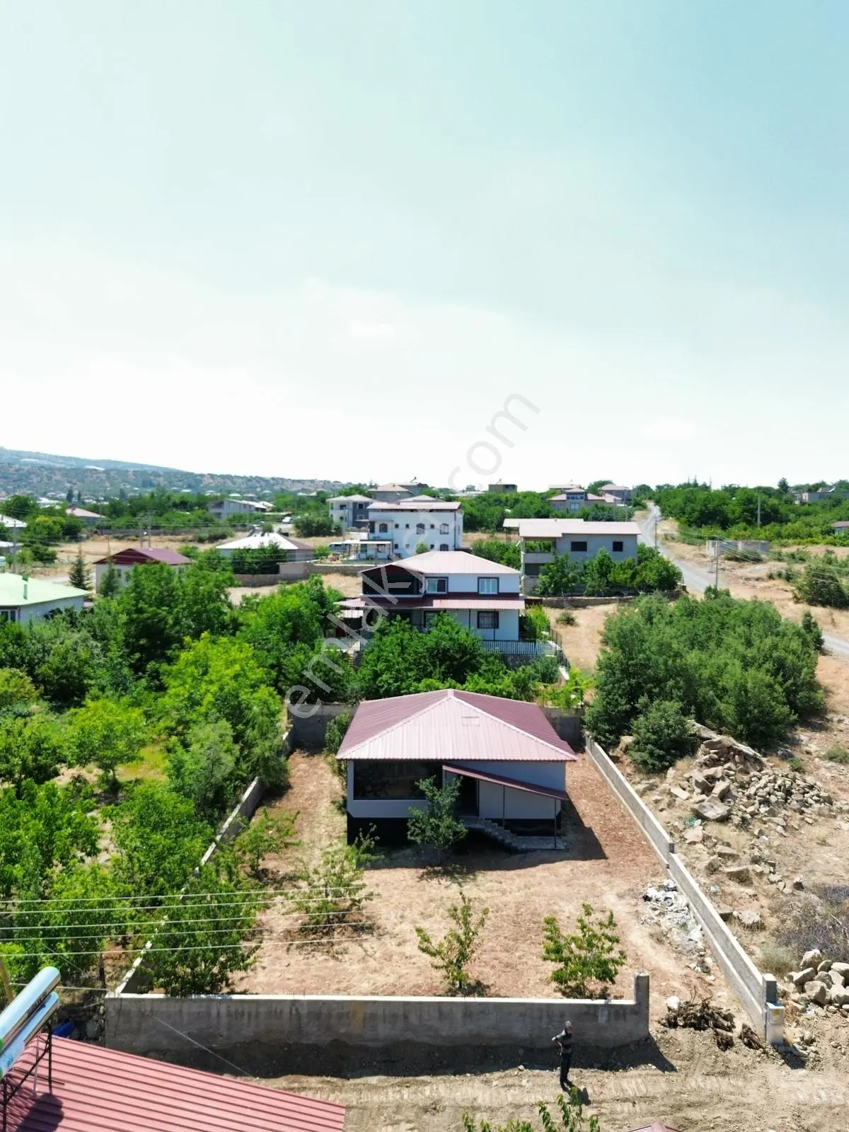Ulukışla Kılan/fatihte 598 M² Arsa İçerisinde Müstakil Ev — fotoğraf 2