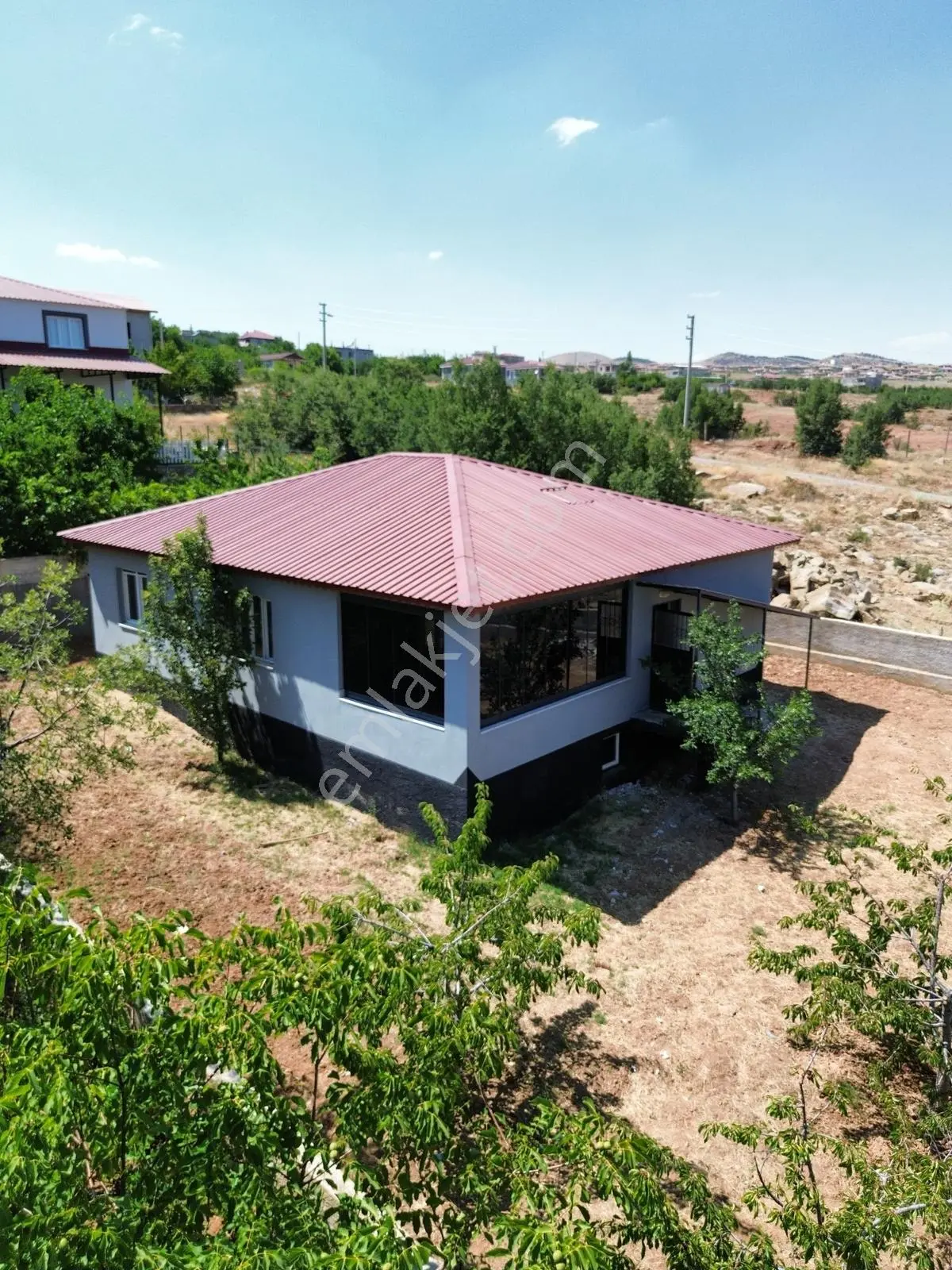 Ulukışla Kılan/fatihte 598 M² Arsa İçerisinde Müstakil Ev — fotoğraf 4