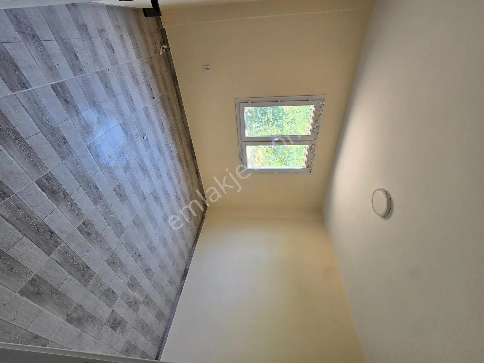 Ulukışla Kılan/fatihte 598 M² Arsa İçerisinde Müstakil Ev — fotoğraf 13