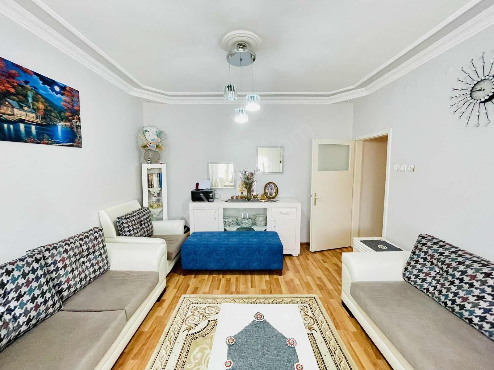 An-ka'dan Merkezi Konum 3+1 Bağımsız Krediye Uygun Daire — fotoğraf 2