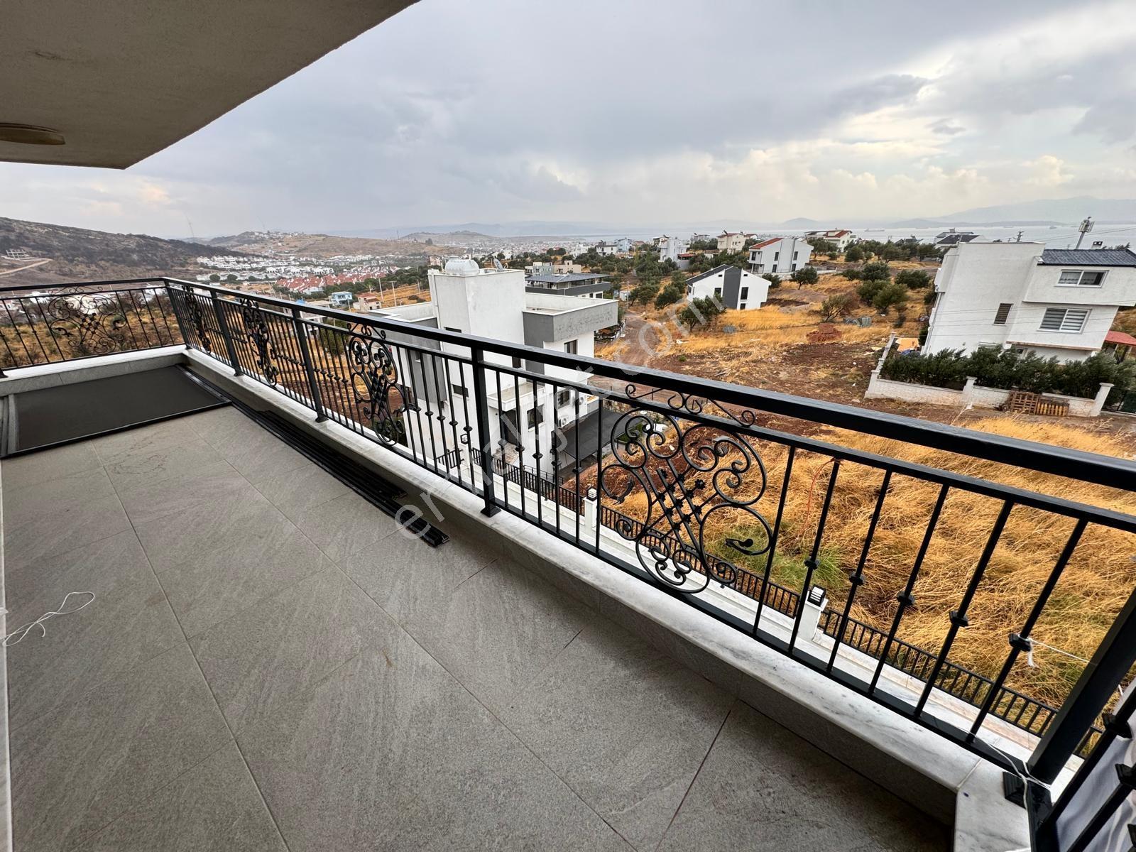 Çandarlının En Lüx Ve Modern Villası Müstakil Havuzlu — fotoğraf 28