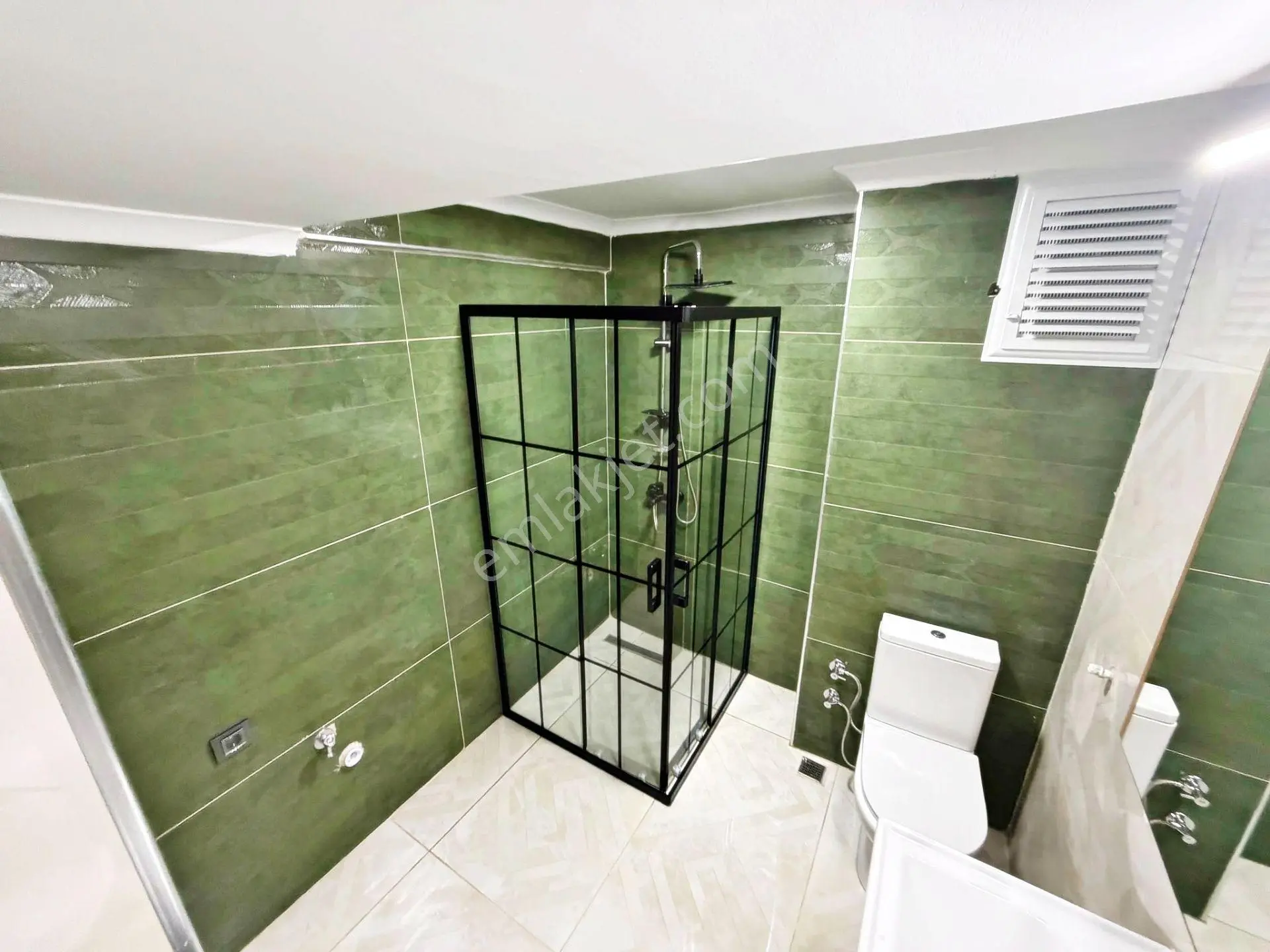 Aktif'ten Akçay Merkezde Satılık Denize Yakın Ön Cephe Full Yapılı 2+1 Daire — fotoğraf 16