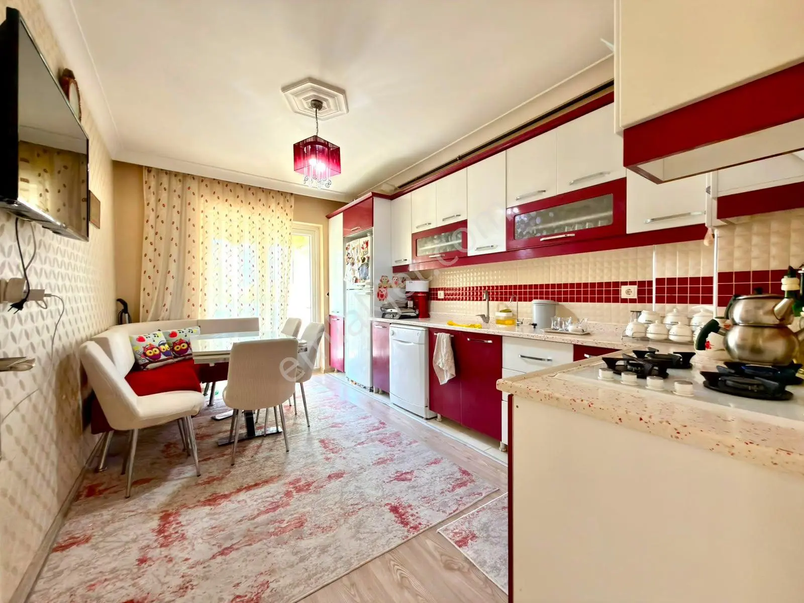 Nasip'Ten Bulvar Yakını Lüx Site'De 190M² 2 Banyolu Ortakat 4+1