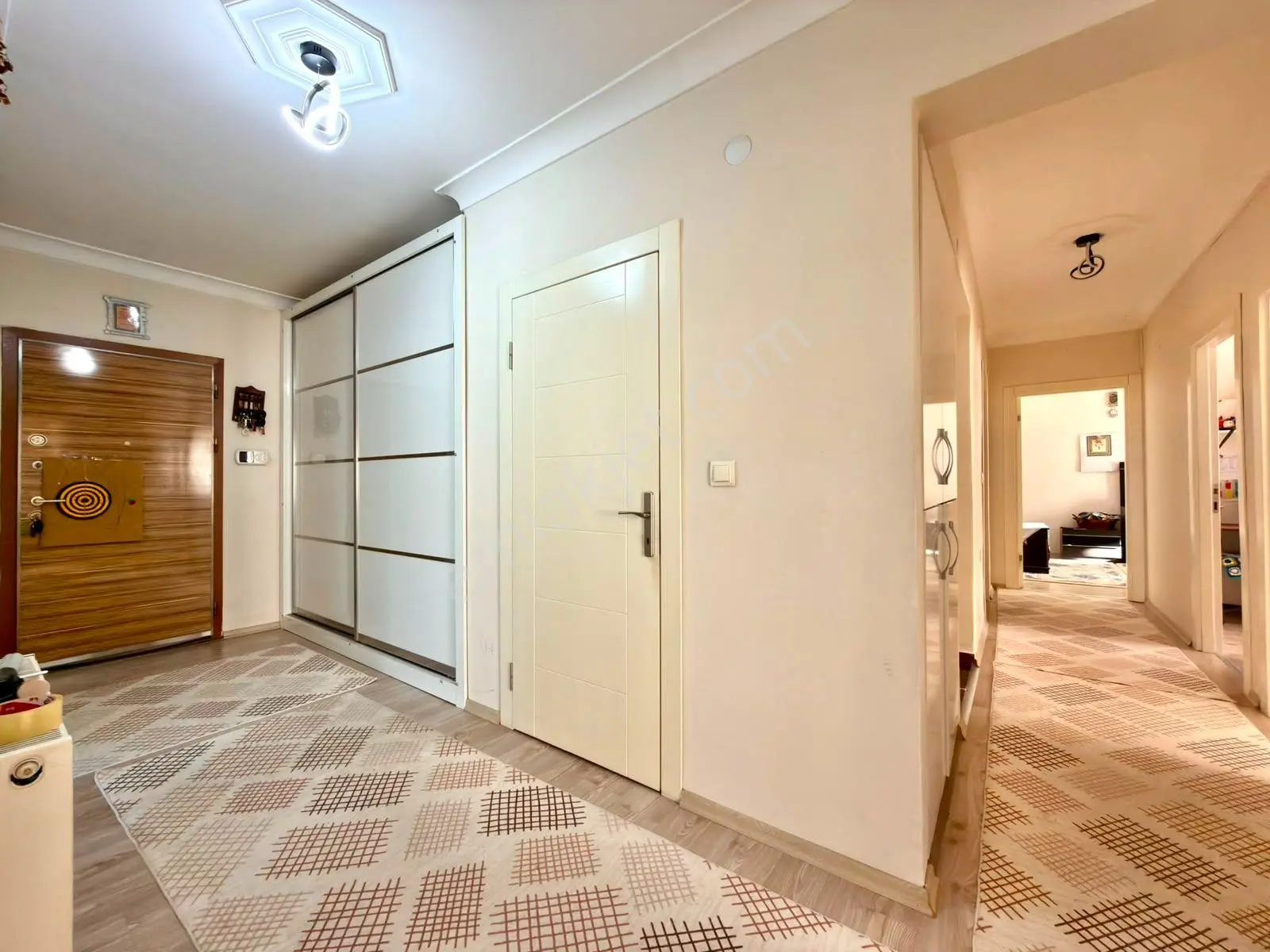 Nasip'ten Bulvar Yakını Lüx Site'de 190m² 2 Banyolu Ortakat 4+1 — fotoğraf 35