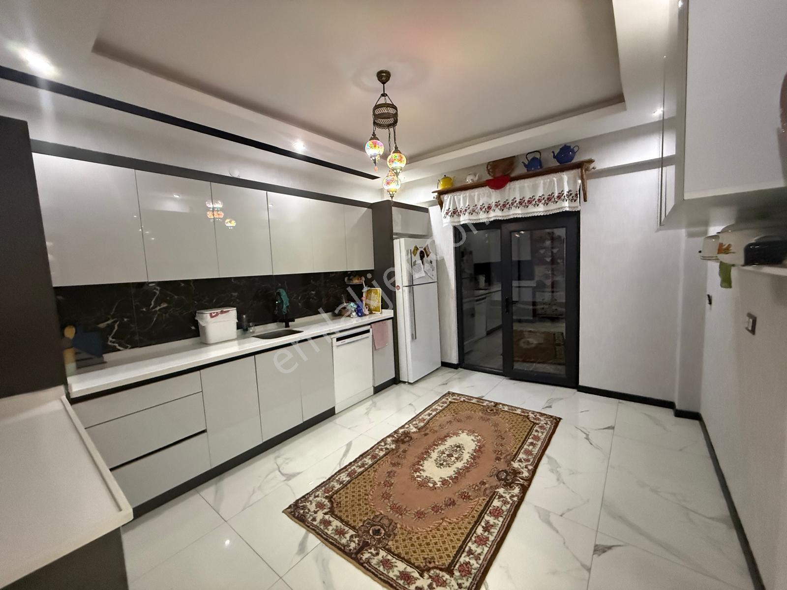 Karatay Emirgazi Mah. Lüks 4+1 Site İçerisinde Satılık Daire — fotoğraf 6