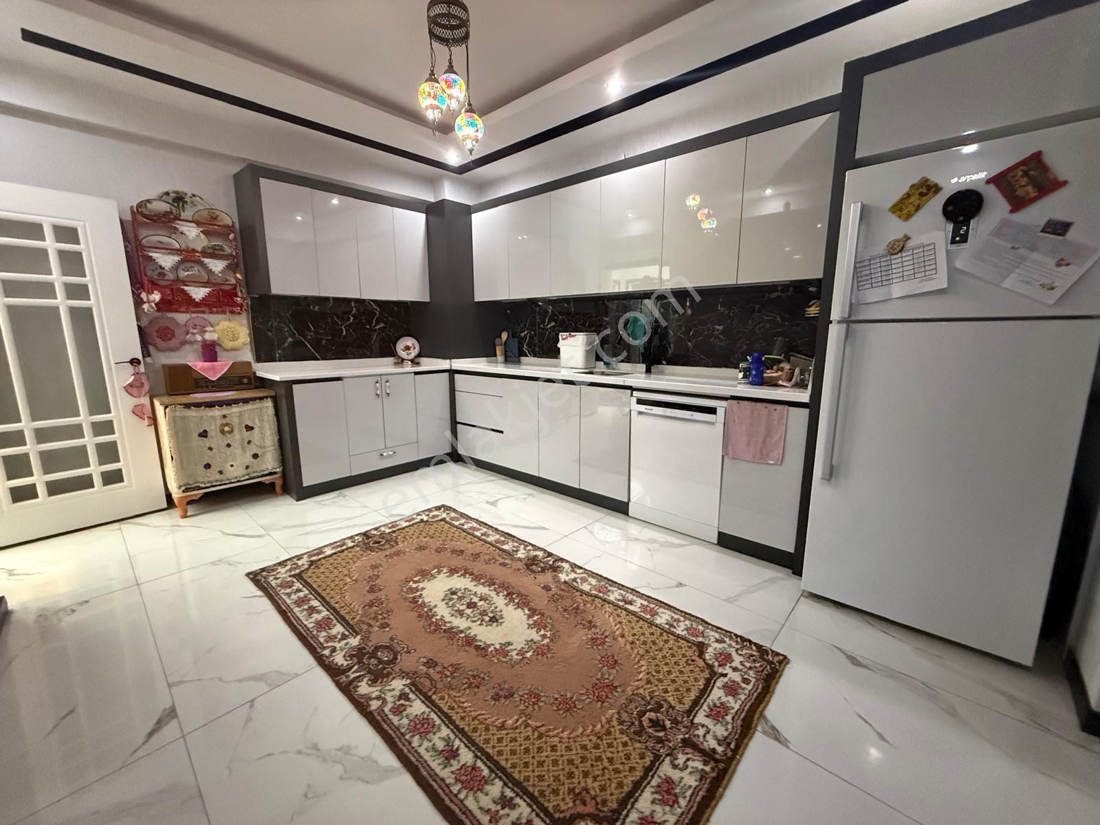 Karatay Emirgazi Mah. Lüks 4+1 Site İçerisinde Satılık Daire — fotoğraf 9
