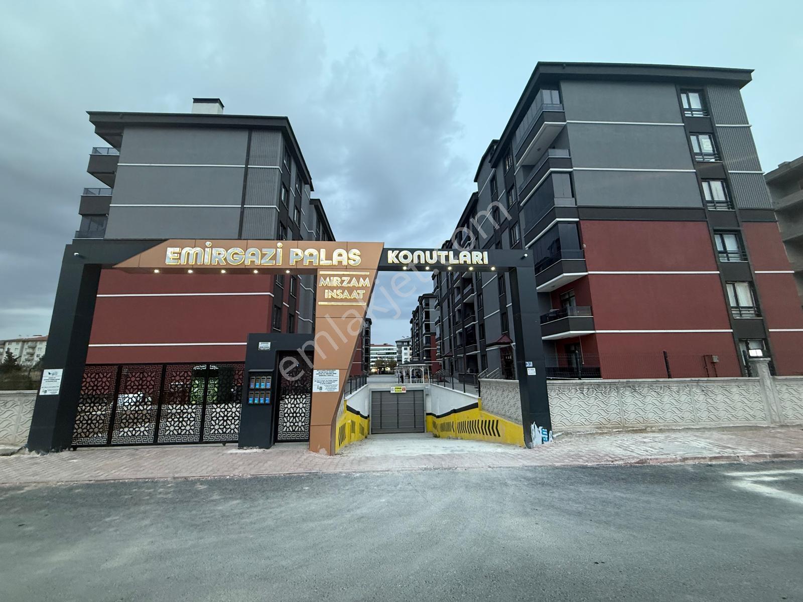 Karatay Emirgazi Mah. Lüks 4+1 Site İçerisinde Satılık Daire — fotoğraf 34