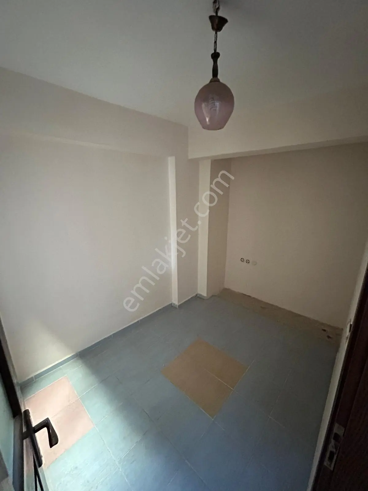 Nazilli Cumhuriyet Mahallesi'nde 3+1 Geniş Balkonlu Daire — fotoğraf 2