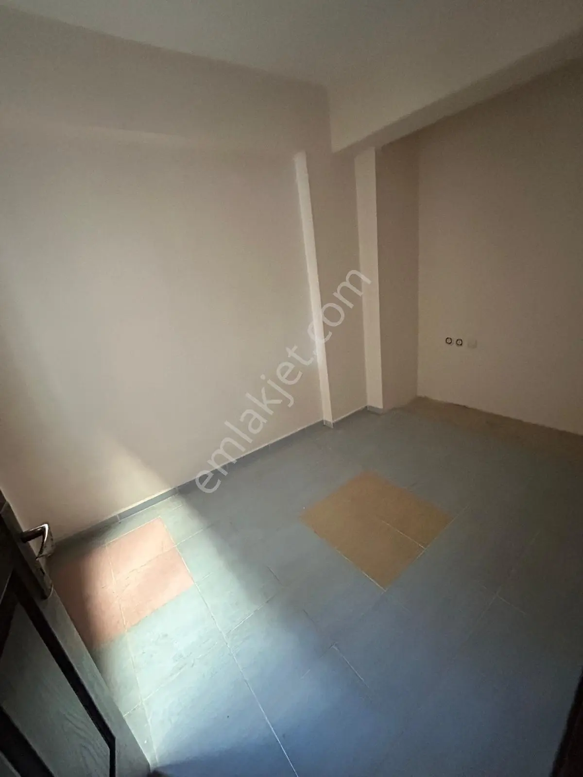Nazilli Cumhuriyet Mahallesi'nde 3+1 Geniş Balkonlu Daire — fotoğraf 15