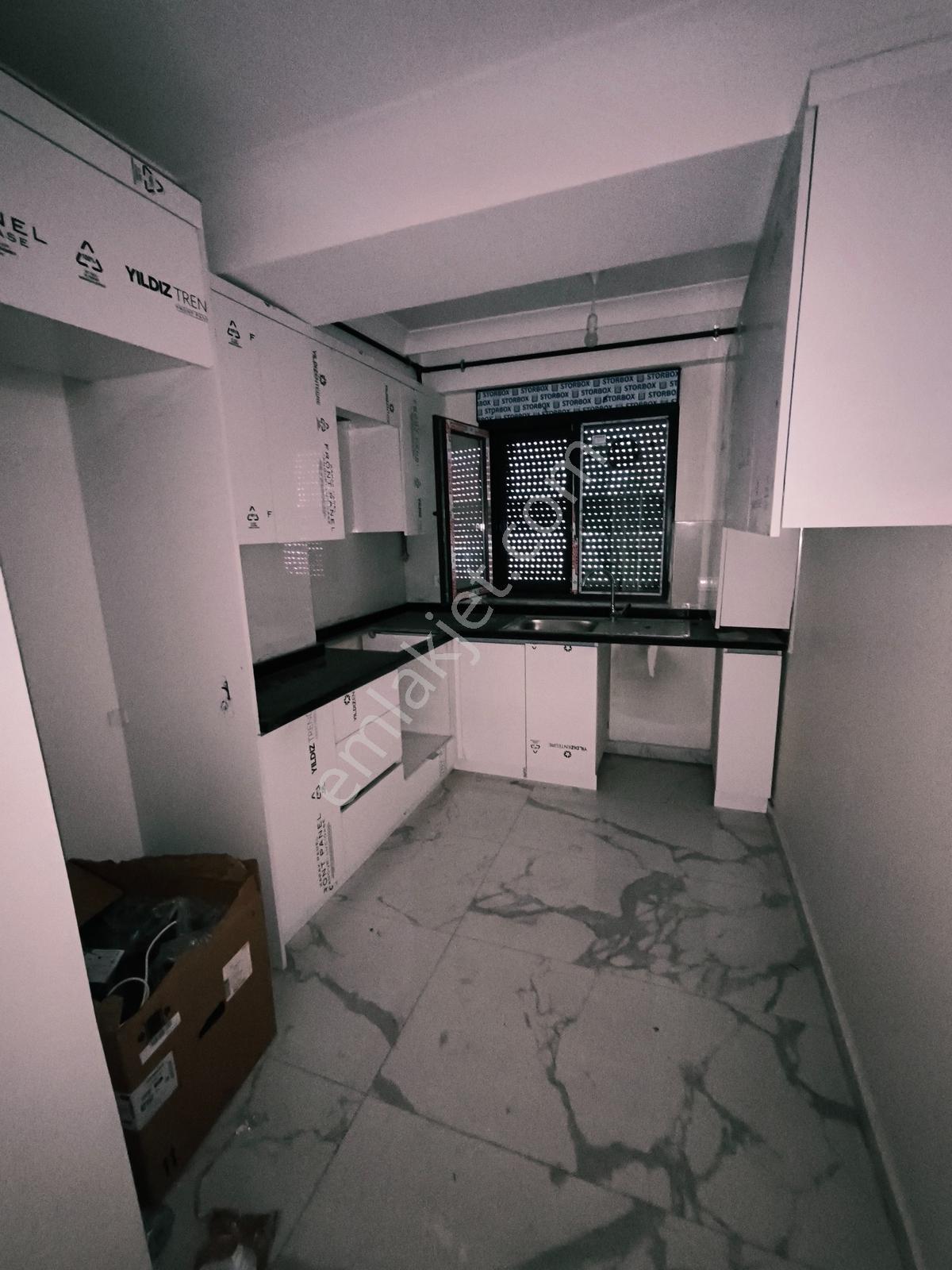 Sıfır Lüks Binada Ebeveyn Banyolu Libadiye Cad. Yakın Arakat 2+1 — fotoğraf 13