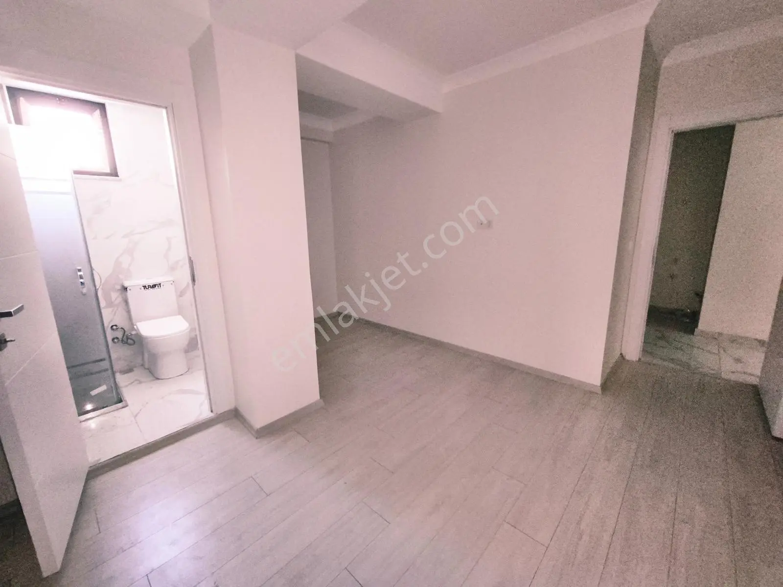 Sıfır Lüks Binada Ebeveyn Banyolu Libadiye Cad. Yakın Arakat 2+1 — fotoğraf 15