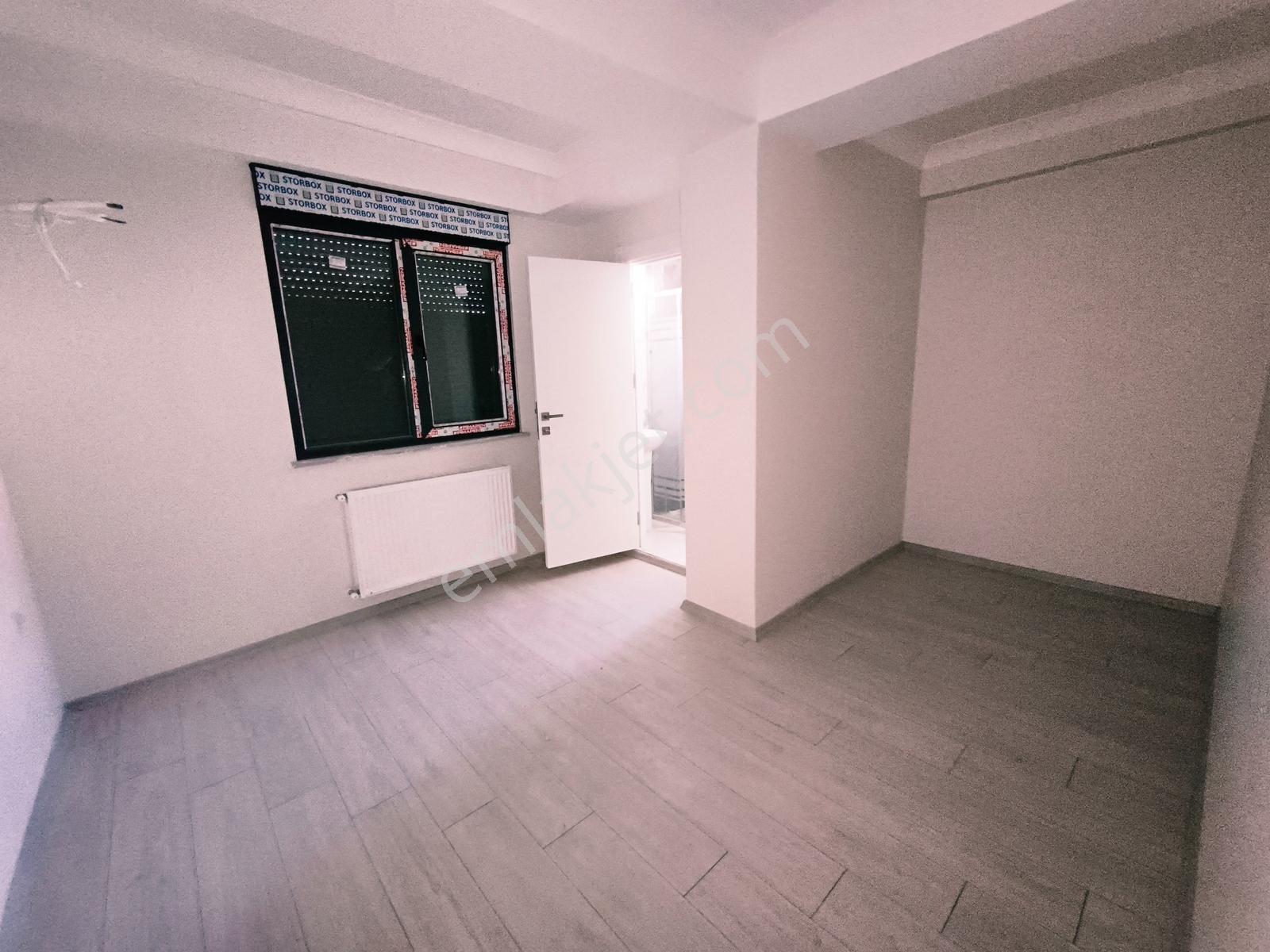 Sıfır Lüks Binada Ebeveyn Banyolu Libadiye Cad. Yakın Arakat 2+1 — fotoğraf 16