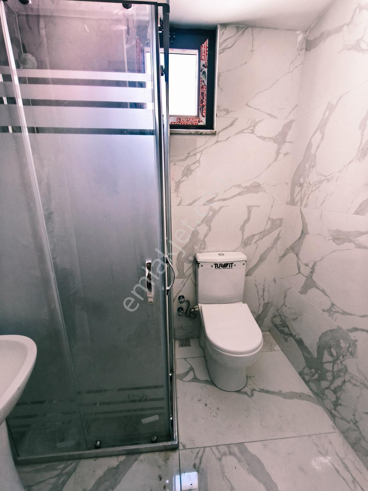 Sıfır Lüks Binada Ebeveyn Banyolu Libadiye Cad. Yakın Arakat 2+1 — fotoğraf 17