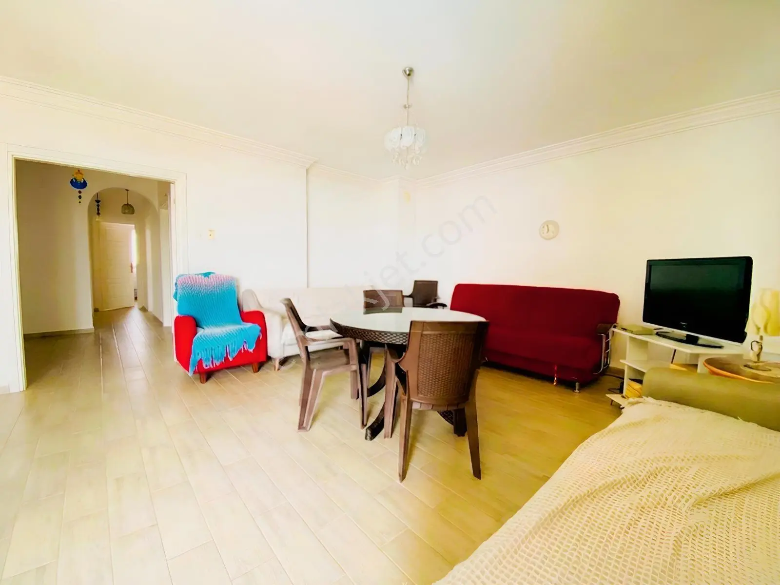 Etherealden Tecede Siteiçi Havuzlu Denize Sıfır Geniş Otrumlu2+1 — fotoğraf 3