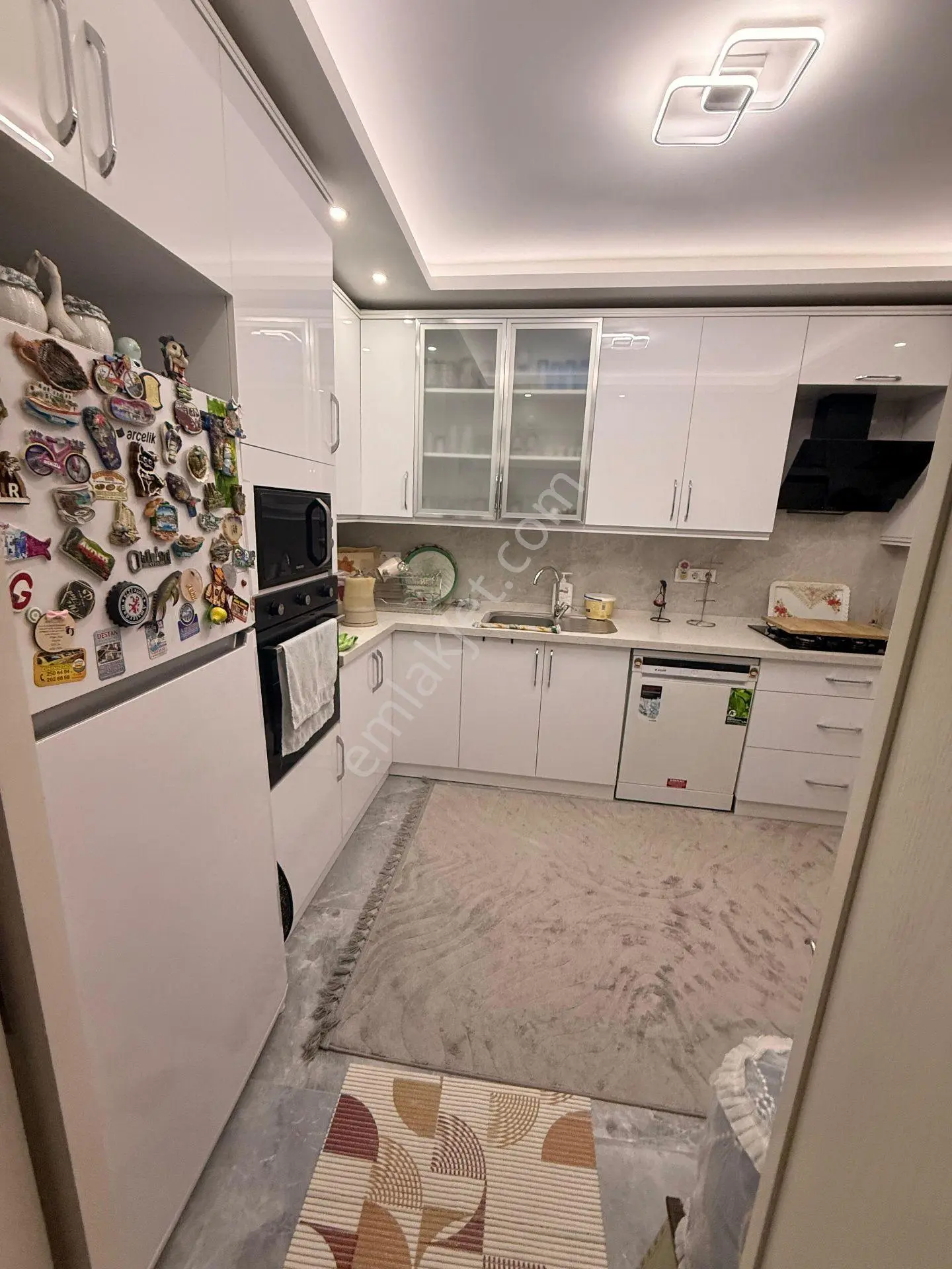 Atilla Mahallesi’nde Satılık 3+1 Bakımlı Geniş Daire — fotoğraf 4