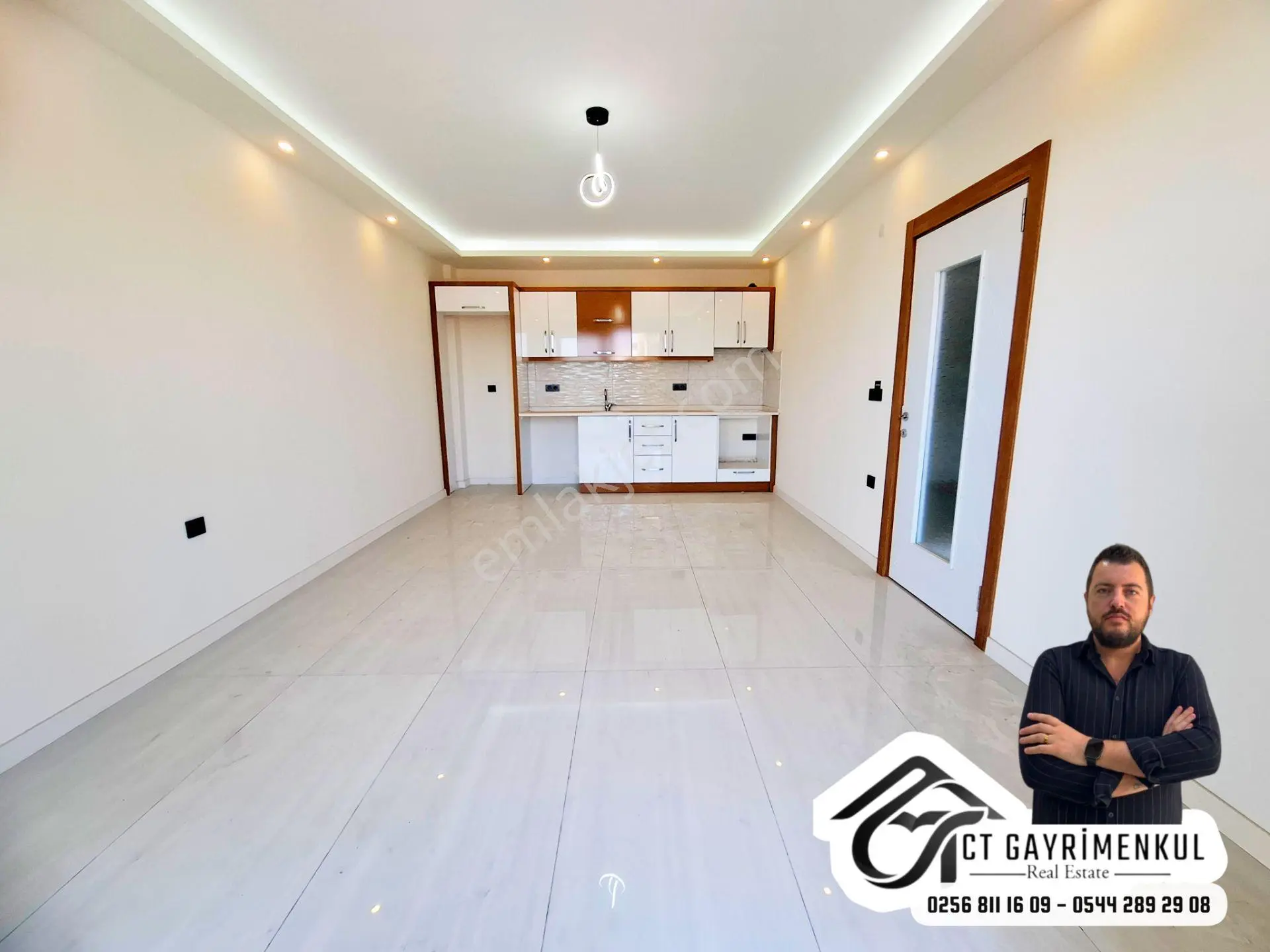 Didim'de Satılık 2+1 Orta Kat Havuzlu Sitede Geniş Sıfır Daire ! — fotoğraf 4
