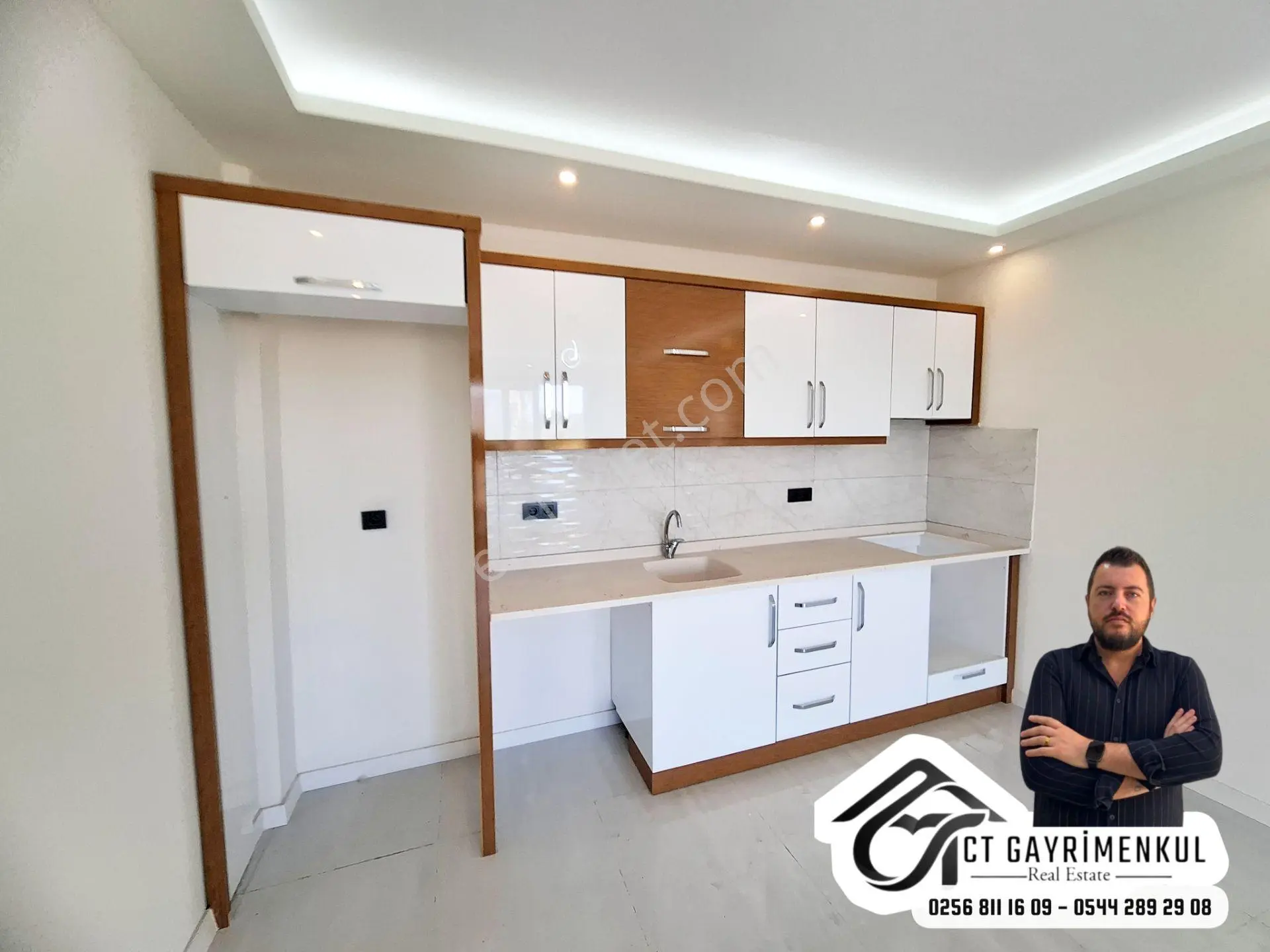 Didim'de Satılık 2+1 Orta Kat Havuzlu Sitede Geniş Sıfır Daire ! — fotoğraf 5