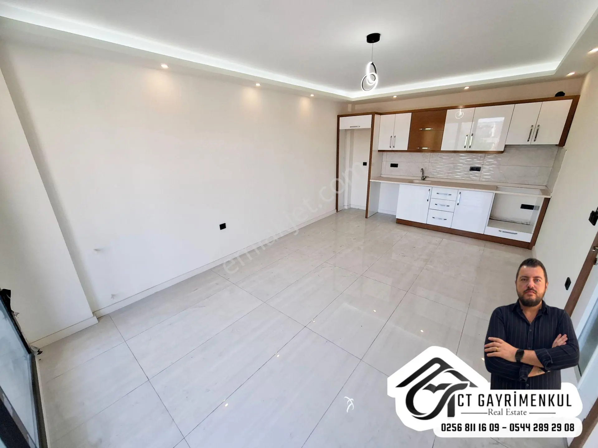 Didim'de Satılık 2+1 Orta Kat Havuzlu Sitede Geniş Sıfır Daire ! — fotoğraf 6