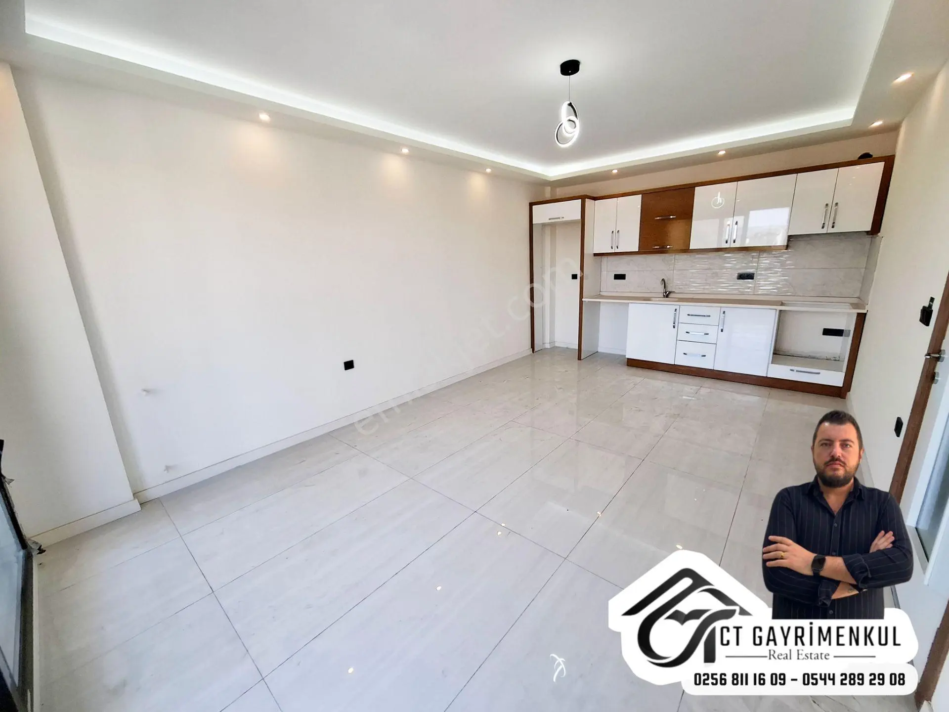 Didim'de Satılık 2+1 Orta Kat Havuzlu Sitede Geniş Sıfır Daire ! — fotoğraf 13