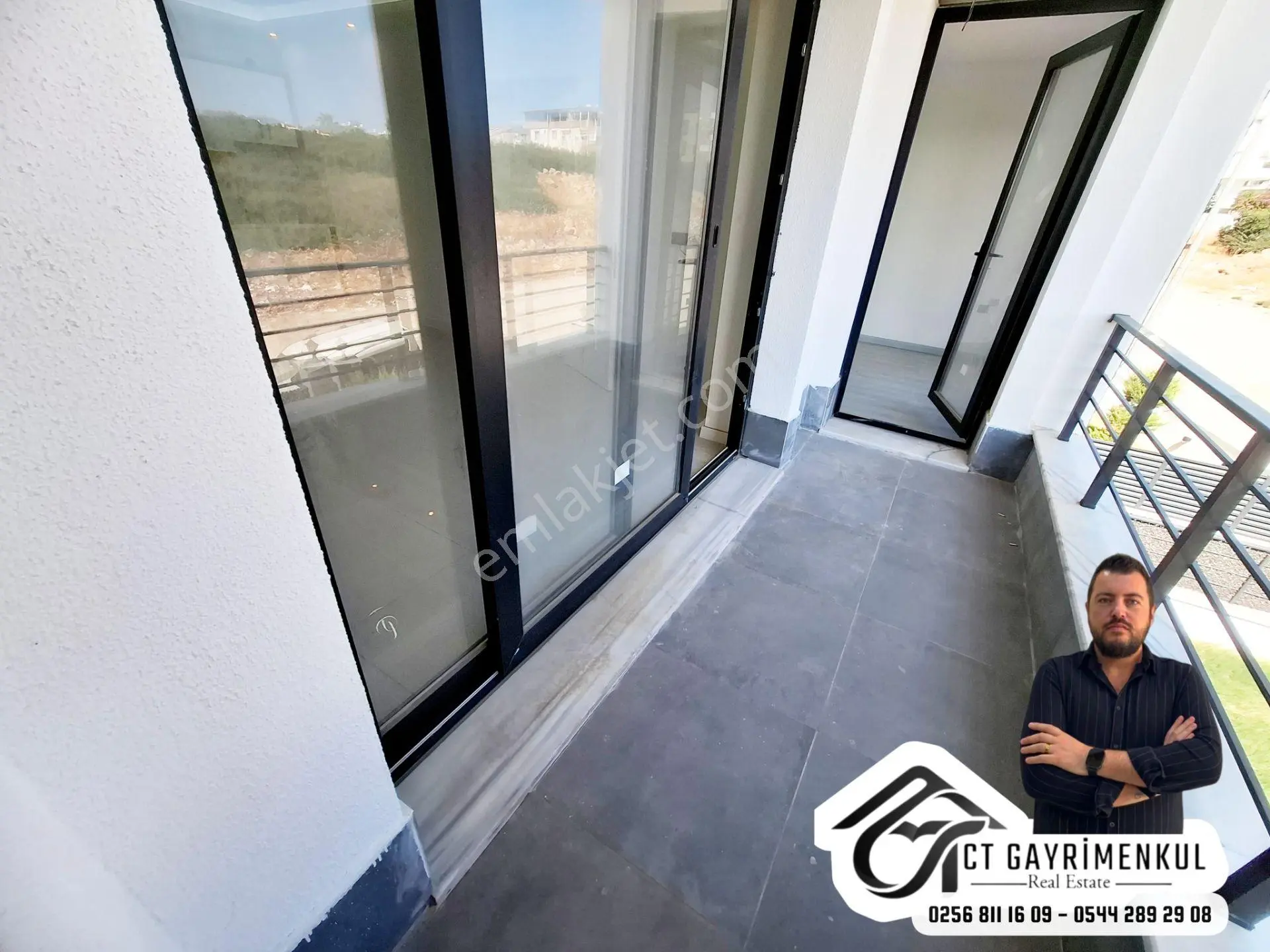 Didim'de Satılık 2+1 Orta Kat Havuzlu Sitede Geniş Sıfır Daire ! — fotoğraf 17
