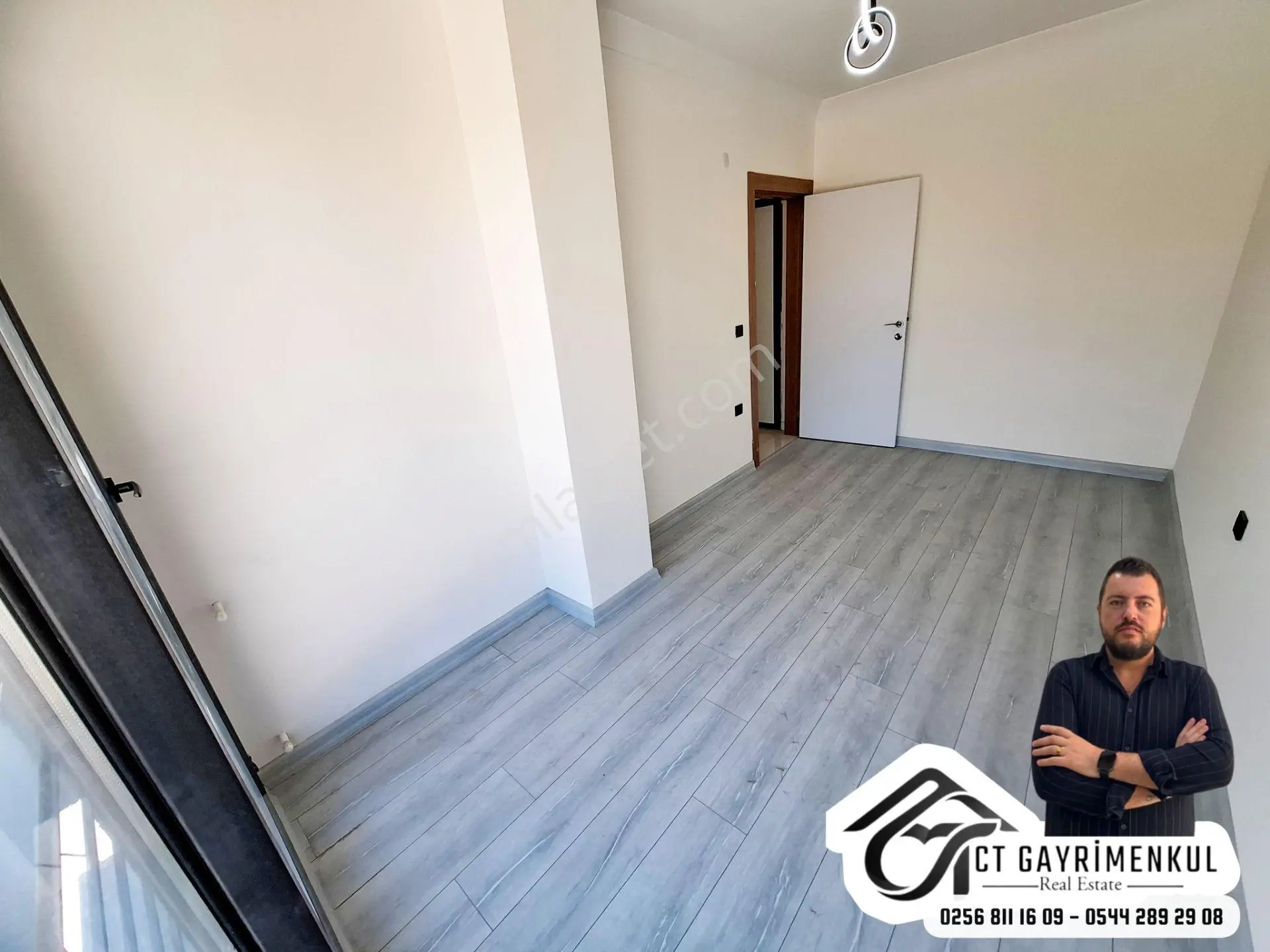 Didim'de Satılık 2+1 Orta Kat Havuzlu Sitede Geniş Sıfır Daire ! — fotoğraf 24