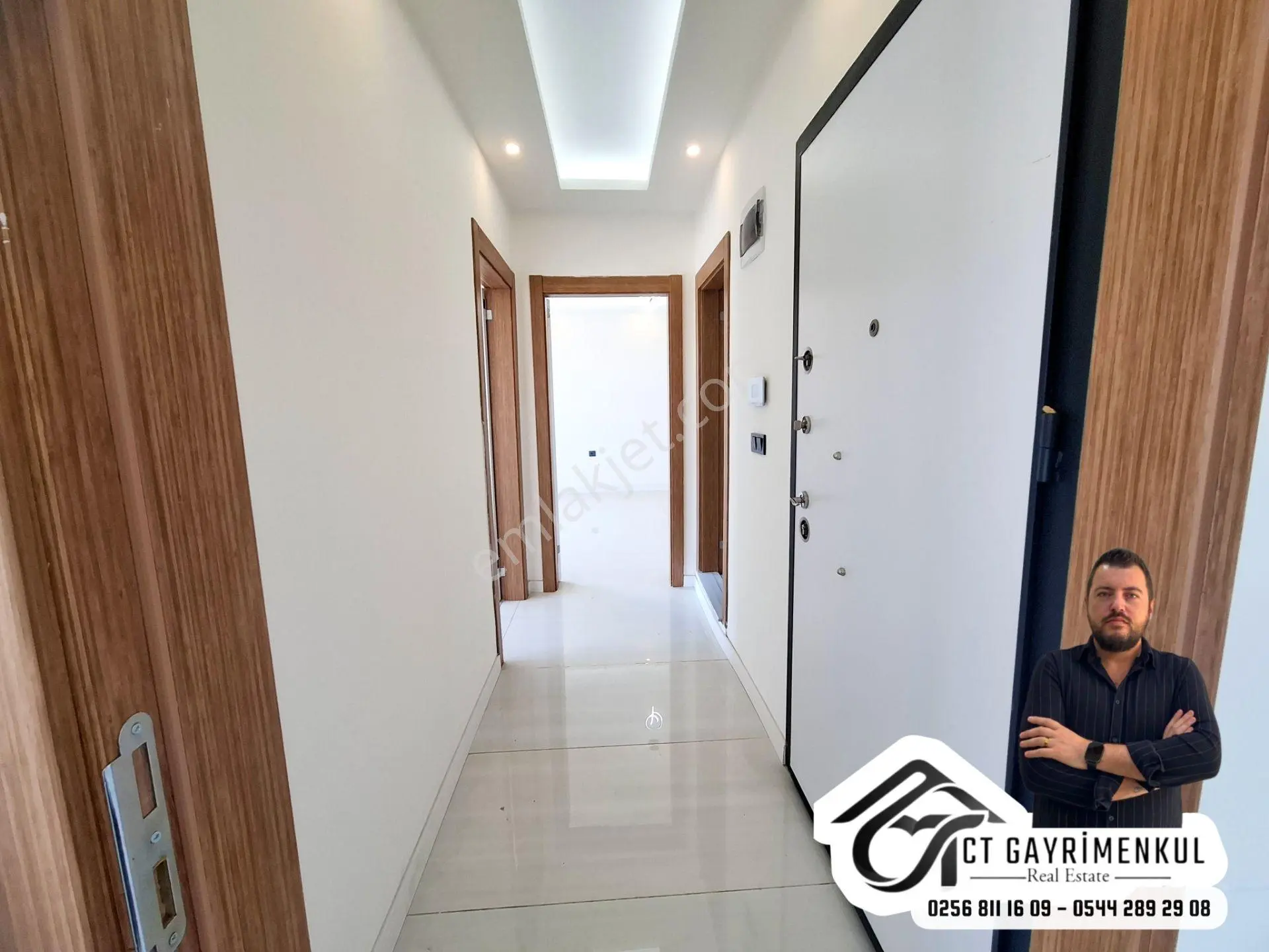 Didim'de Satılık 2+1 Orta Kat Havuzlu Sitede Geniş Sıfır Daire ! — fotoğraf 27