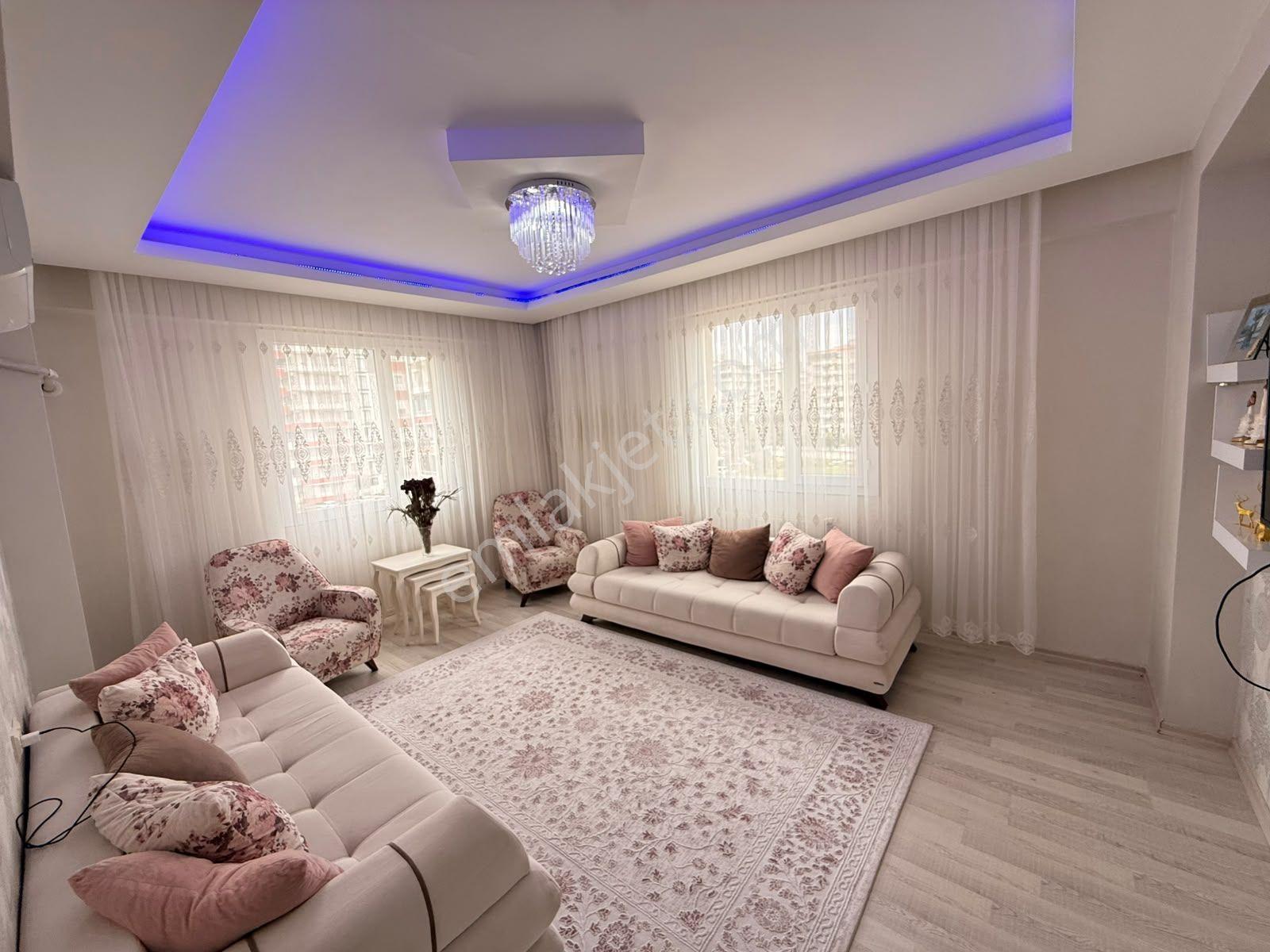 Doğum Hastanesi Arkasında Full Bakımlı 3+1 Satılık Daire — fotoğraf 4