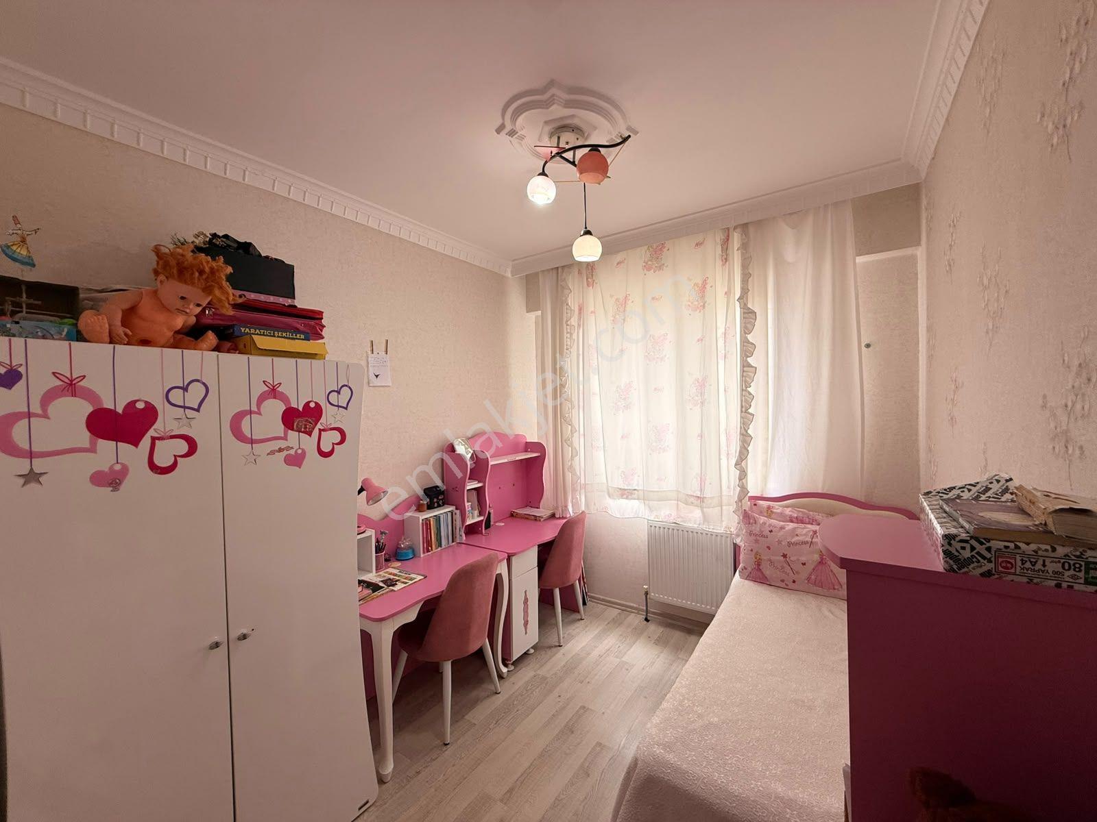 Doğum Hastanesi Arkasında Full Bakımlı 3+1 Satılık Daire — fotoğraf 7
