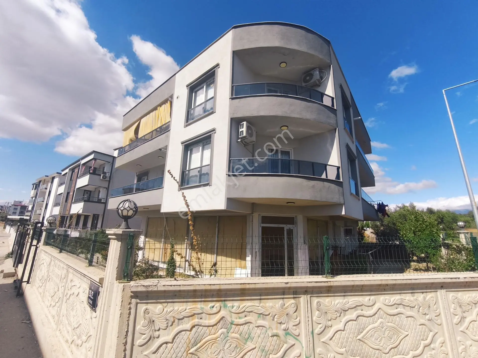 Torbali Ayrancılar 2+1 Yeni Bina Cift Cephe Satılık 2+1 Daire