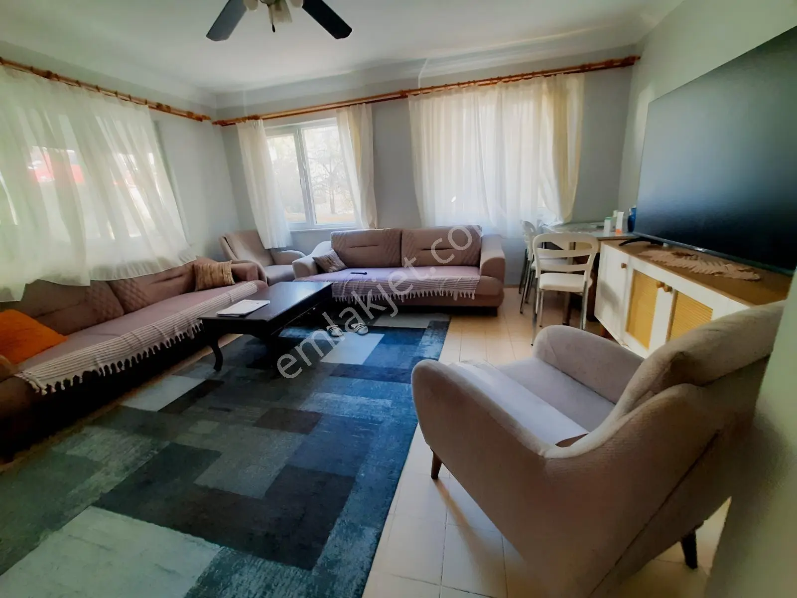 Ayvalık, 150 Evler'de 2+1 Satılık Bahçe Katı — fotoğraf 3
