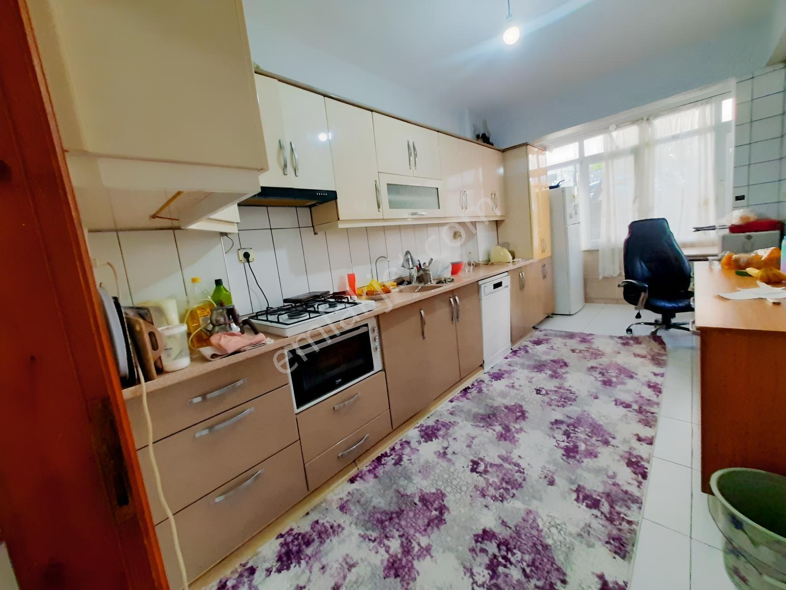 Ayvalık, 150 Evler'de 2+1 Satılık Bahçe Katı — fotoğraf 11