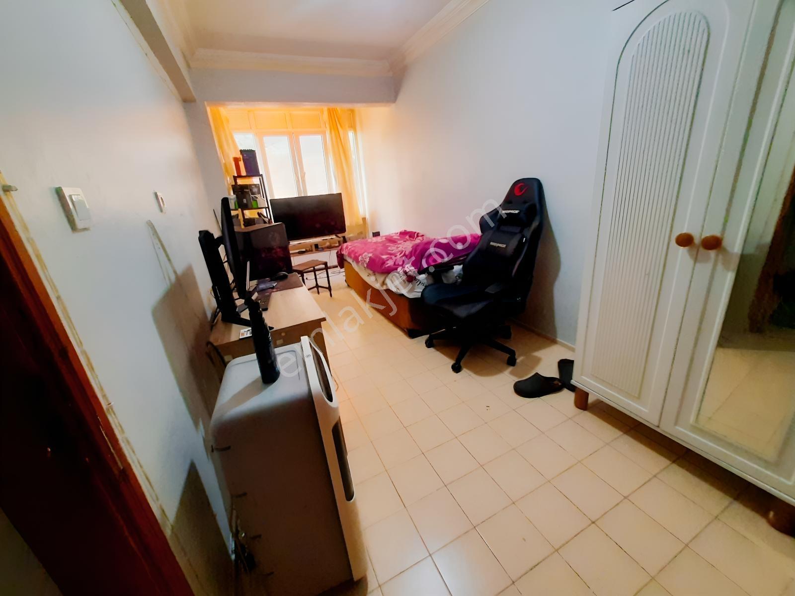 Ayvalık, 150 Evler'de 2+1 Satılık Bahçe Katı — fotoğraf 14