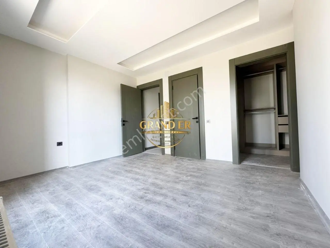 Mersin Mezitli Akdeniz'de Satılık 3+1 Daire Merkezi Lokasyon — fotoğraf 24